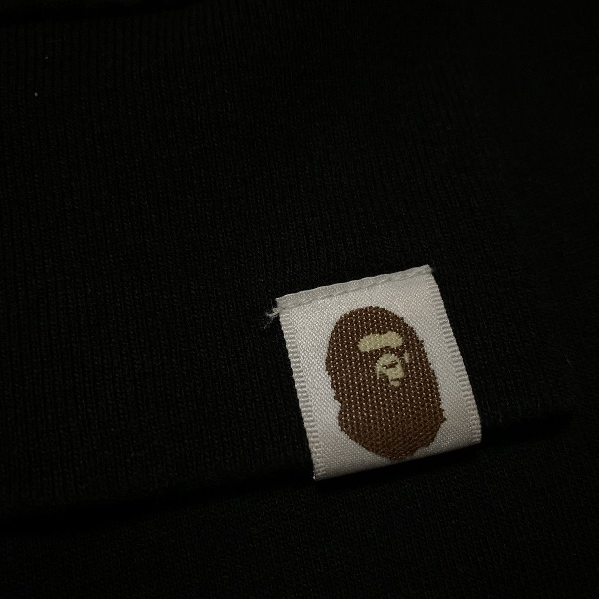 Bape Bape Large Very Ape Black Long Sleeve Tee A Bathing Ape UK Size US L / EU 52-54 / 3 - 4 Thumbnail