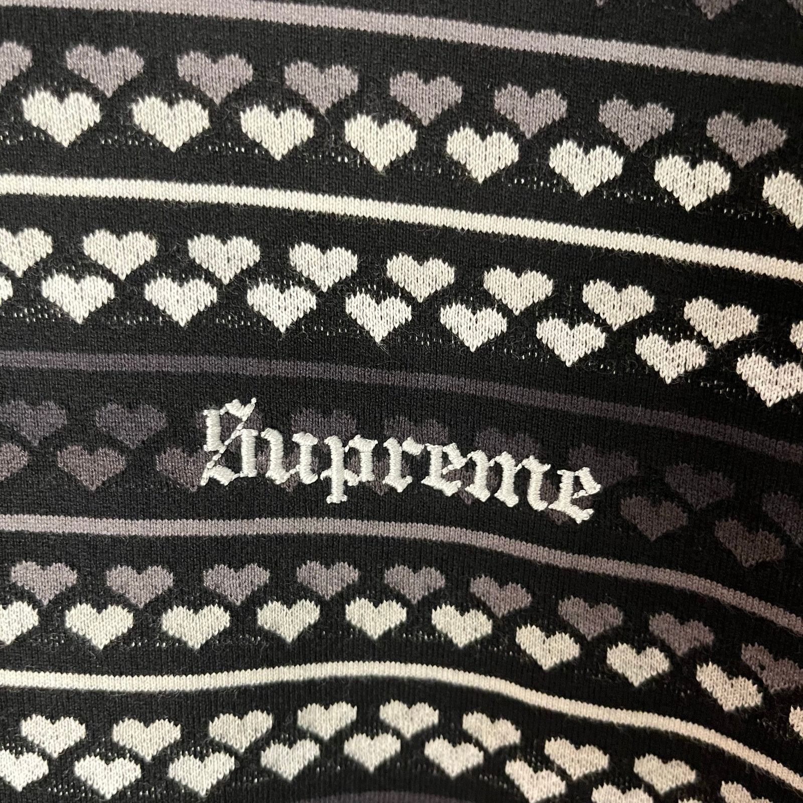 Supreme Supreme Hearts Jacquard S/S Top Size US S / EU 44-46 / 1 - 4 Thumbnail