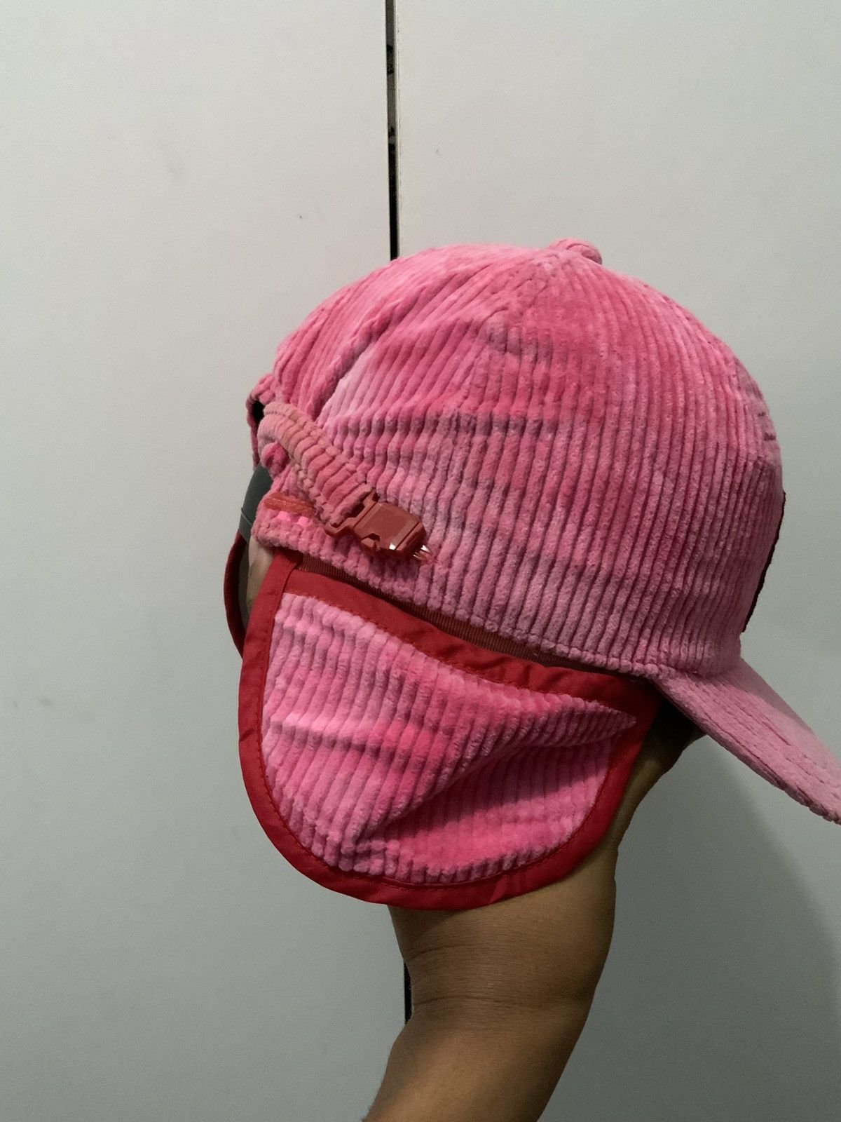 Vintage Vintage Helicopter Skiing Canada Rocky Corduroy Ski Hat Size ONE SIZE - 10 Thumbnail