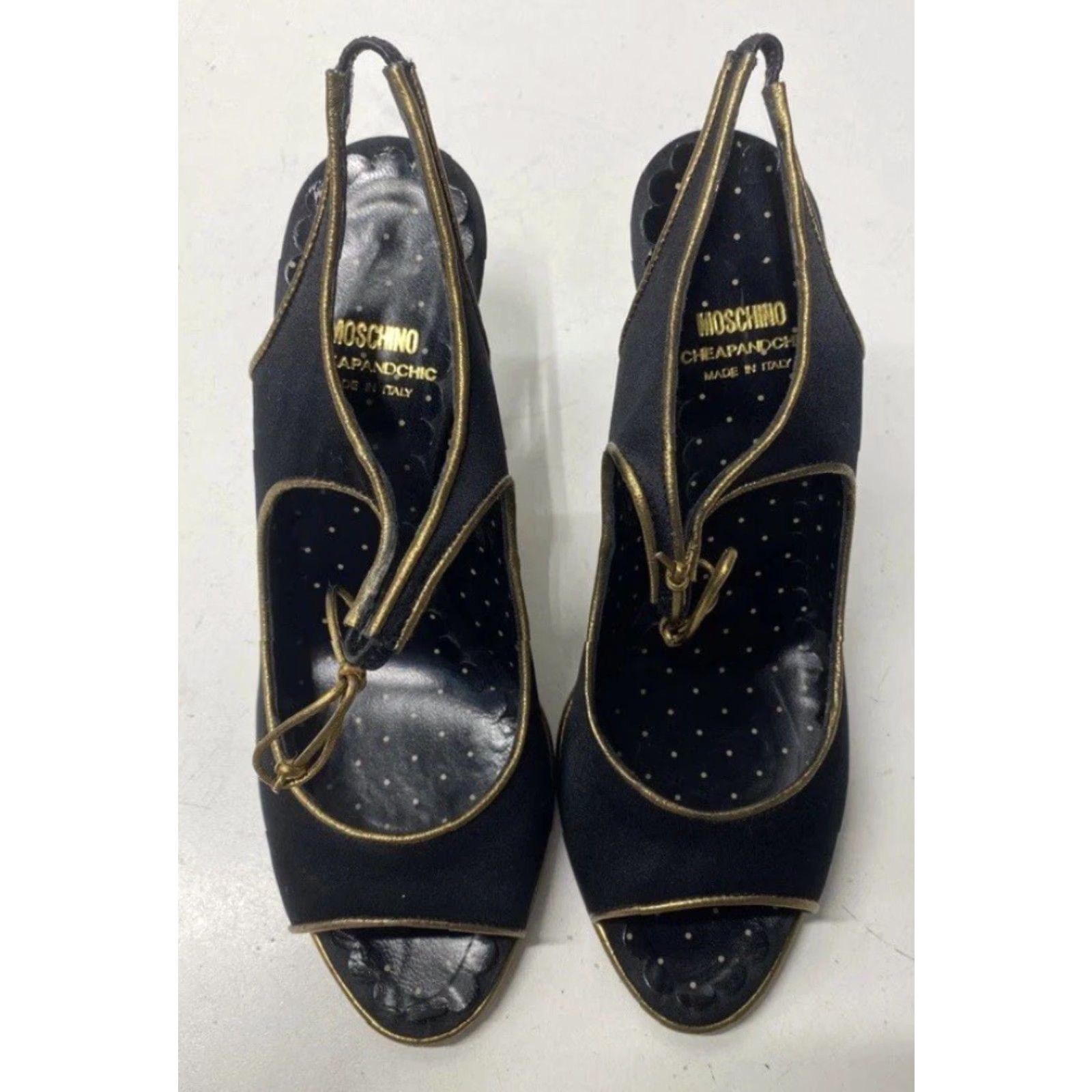 Moschino VINTAGE Moschino Women’s Pump Heels Black/Gold Made In Italy Size 7 Women’s Shoe Style Pump United Gold Black Size US 7 / IT 37 - 3 Thumbnail