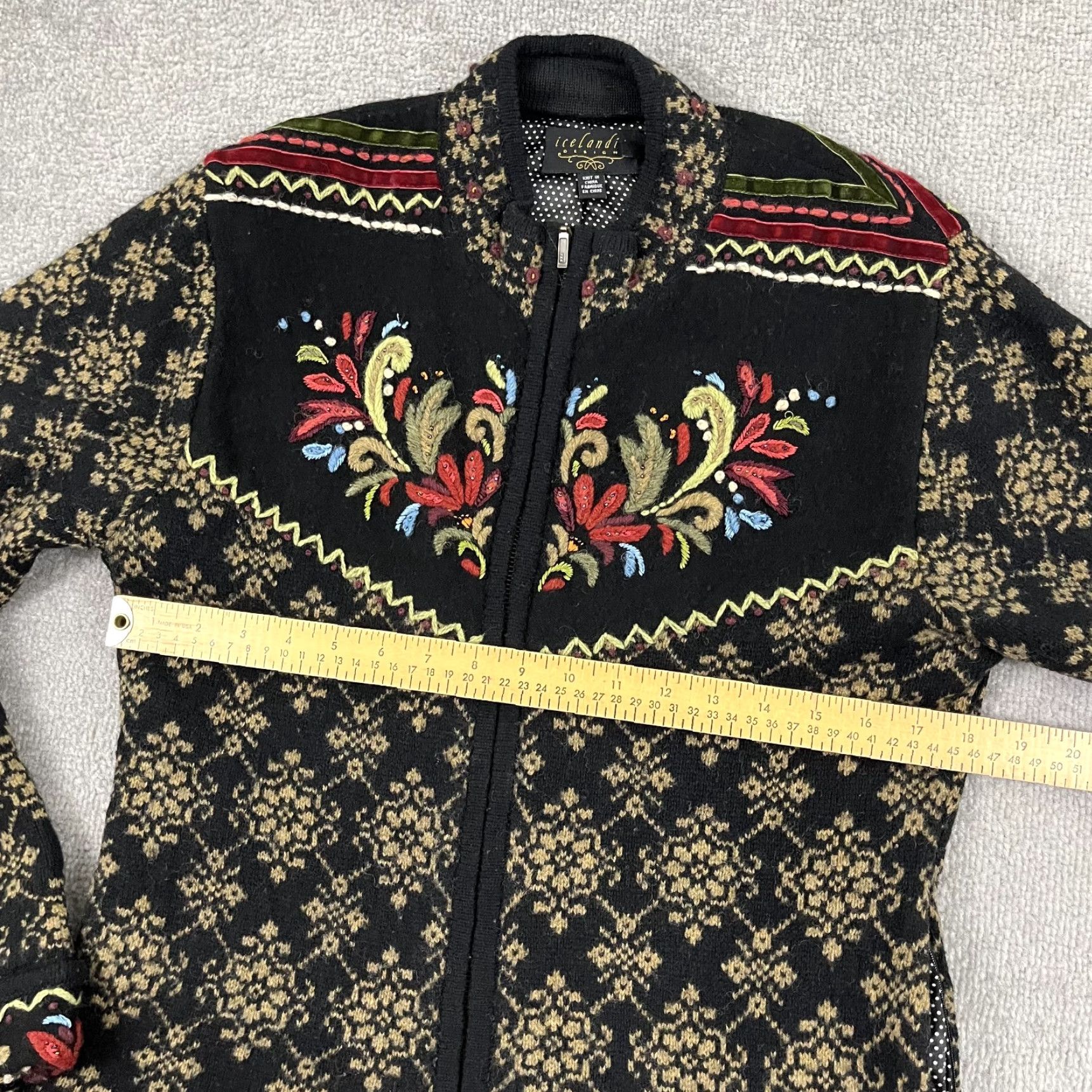 Vintage VINTAGE Icelandic Design Sweater Womens Medium Black Wool Floral Embroidered Zip Jacket Size M / US 6-8 / IT 42-44 - 5 Thumbnail