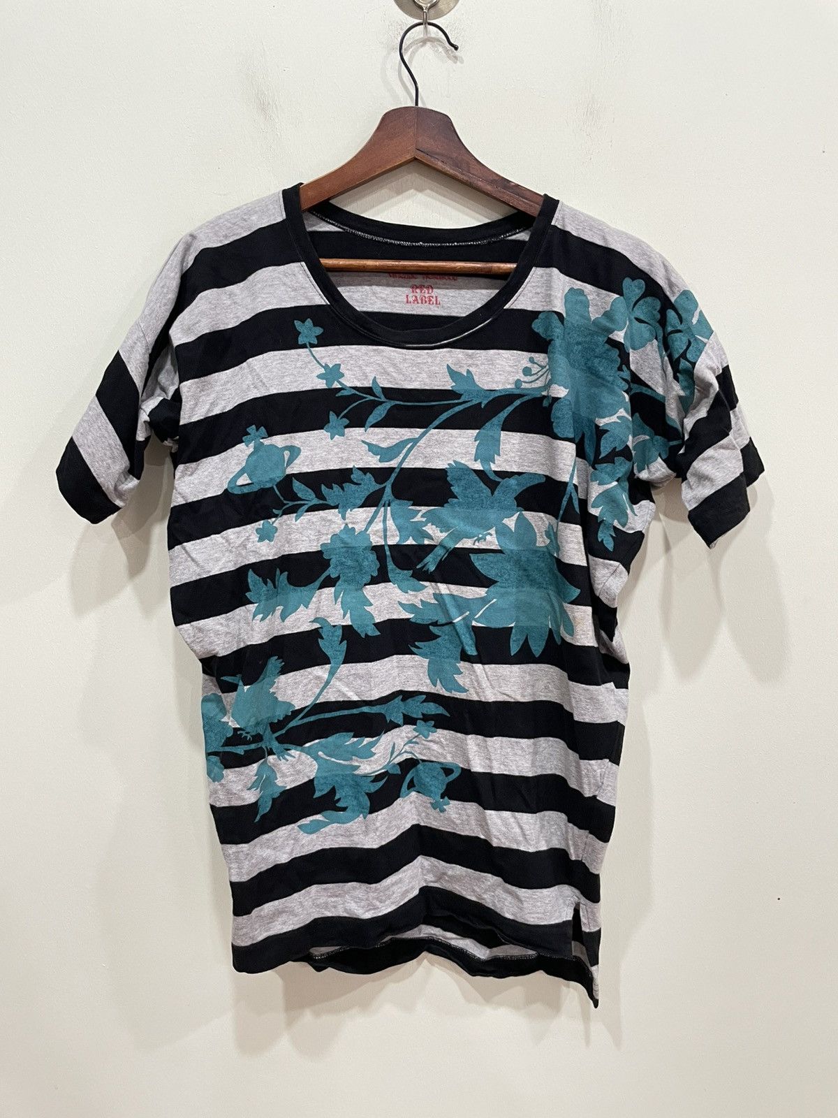 Vivienne Westwood Vivienne Westwood Tshirt Size M / US 6-8 / IT 42-44 - 1 Thumbnail