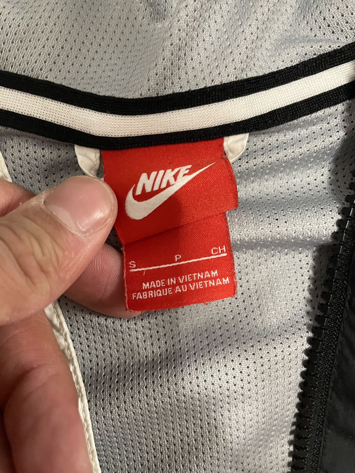 Nike Nike Men's Sportswear Windrunner Hooded Jacket Size US S / EU 44-46 / 1 - 3 Thumbnail