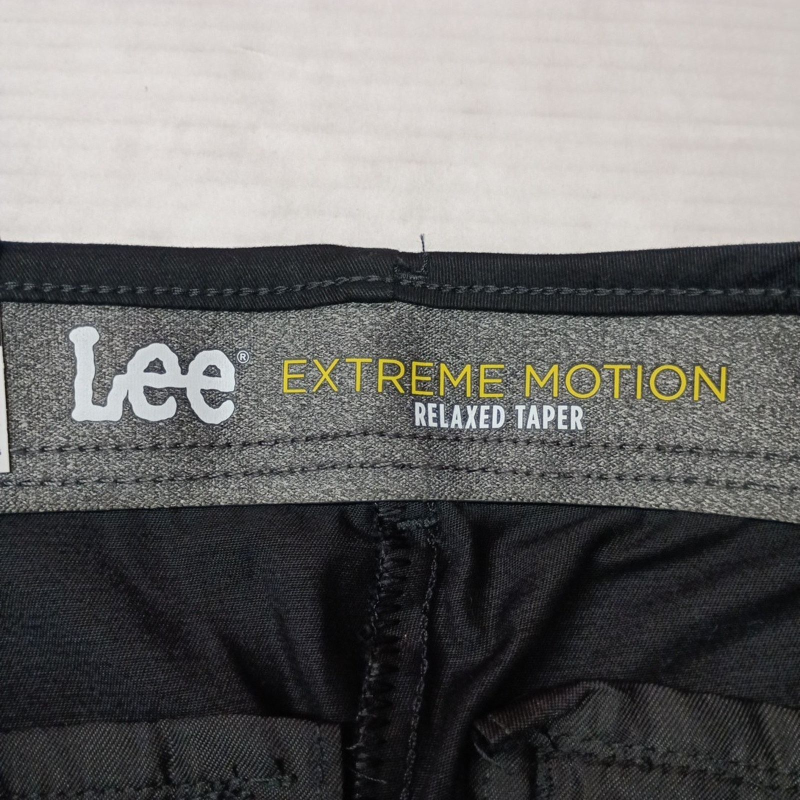 Lee Lee Men's 30x30 Straight Fit Tapered Leg Black Chino Pants Size US 30 / EU 46 - 5 Thumbnail