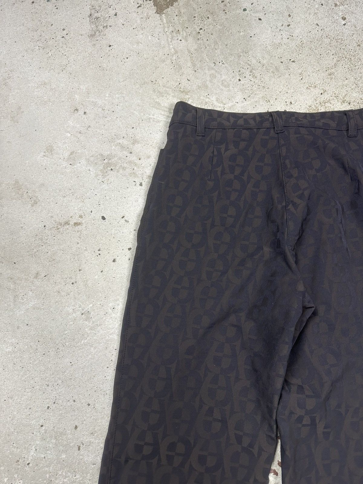 Aigner Vintage 90s Aigner Monogram Nylon Bootcut Flare Pants Size 30" / US 8 / IT 44 - 19 Thumbnail