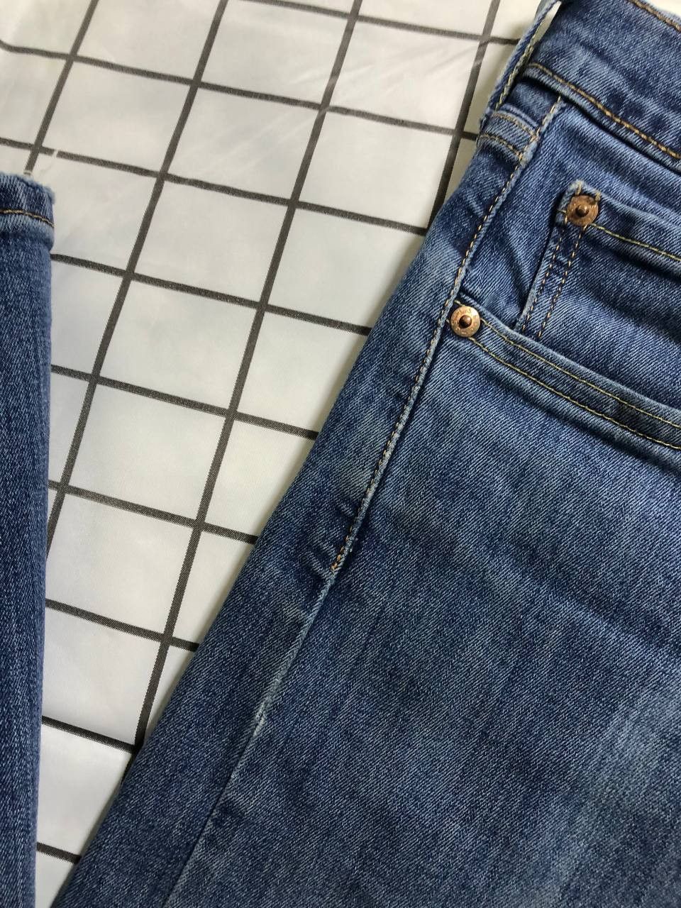 Levi's Levis Mens 502 Straight Jeans Blue Medium Wash Denim Size US 31 - 14 Thumbnail