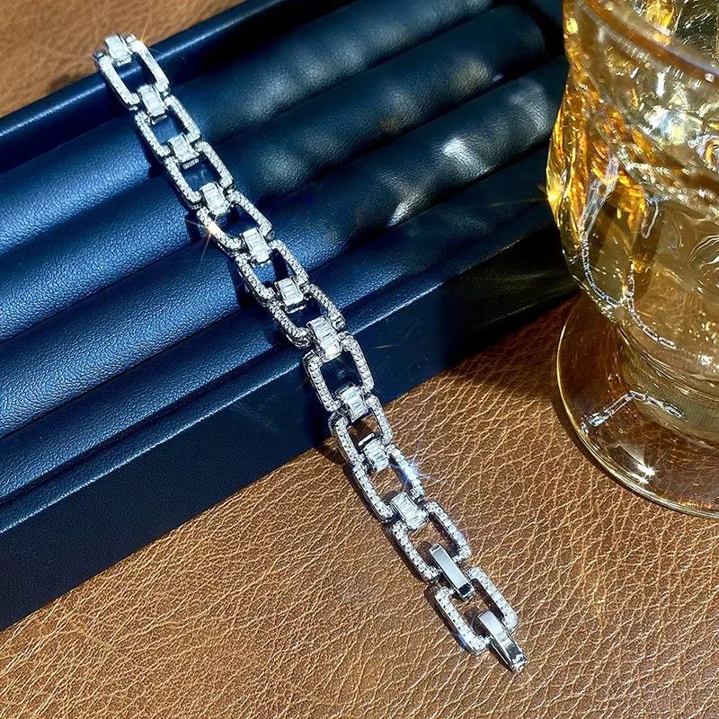 Jewelry Sparkling Cuban Chain Bracelet Size ONE SIZE - 4 Thumbnail
