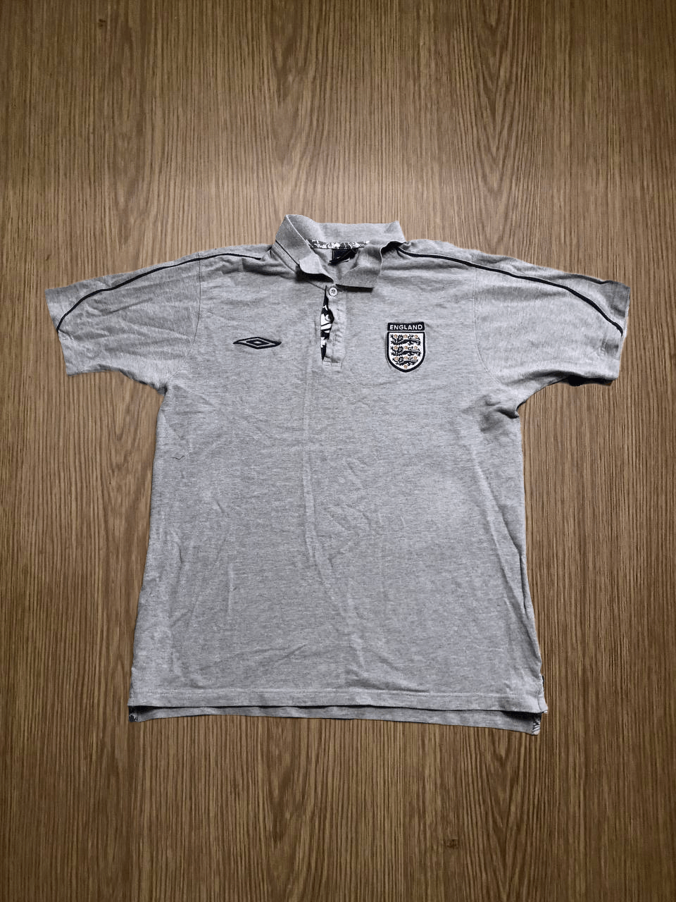 Umbro Vintage Umbro t shirt 90s logo Size US XL / EU 56 / 4 - 1 Thumbnail