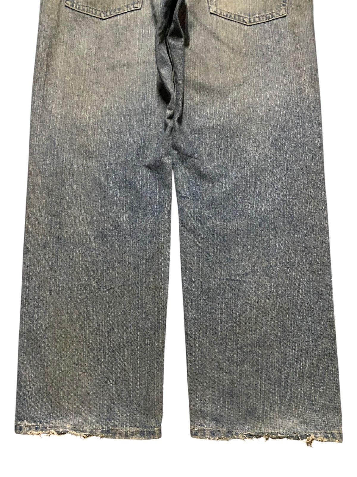Japanese Brand Vintage Japanese Brand Mud Wash Distressed Loose Jeans Size US 37 - 6 Thumbnail