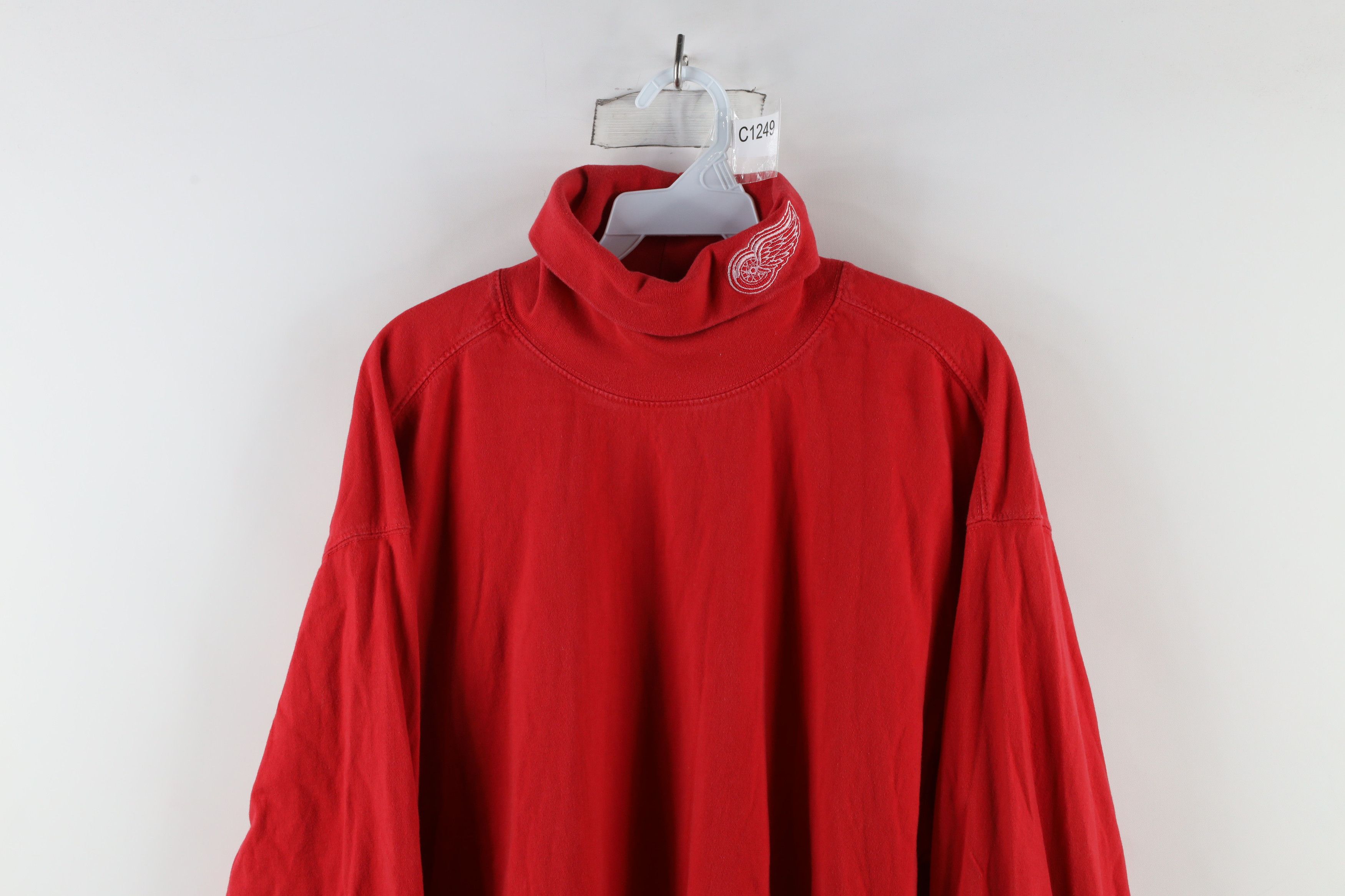 Starter × Vintage Vintage 90s Starter Red Wings Hockey Turtleneck T-Shirt Size US XL / EU 56 / 4 - 2 Thumbnail