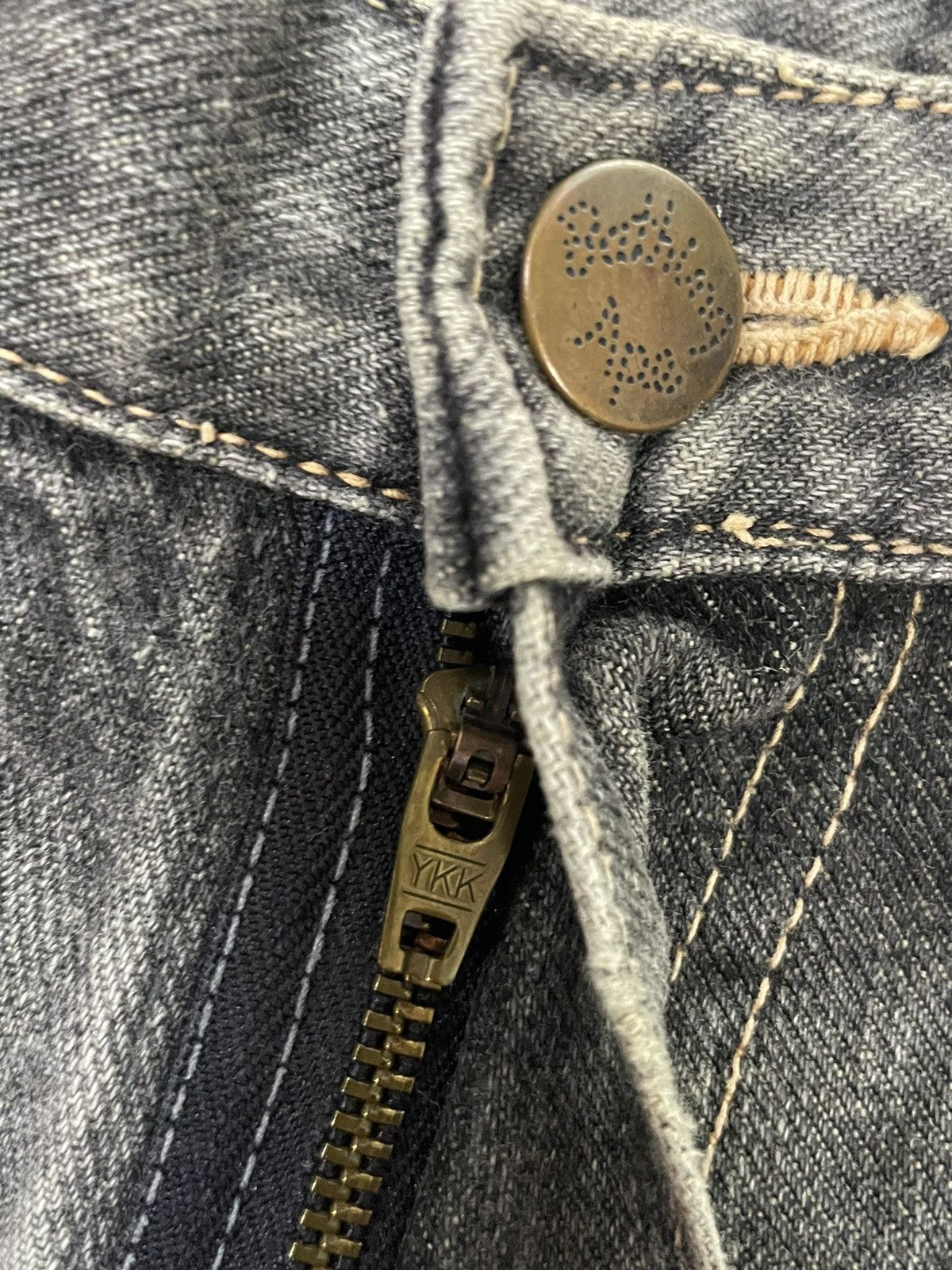 Bape Vintage Bape Busy Works Selvedge Distresed Denim Size US 31 - 20 Thumbnail