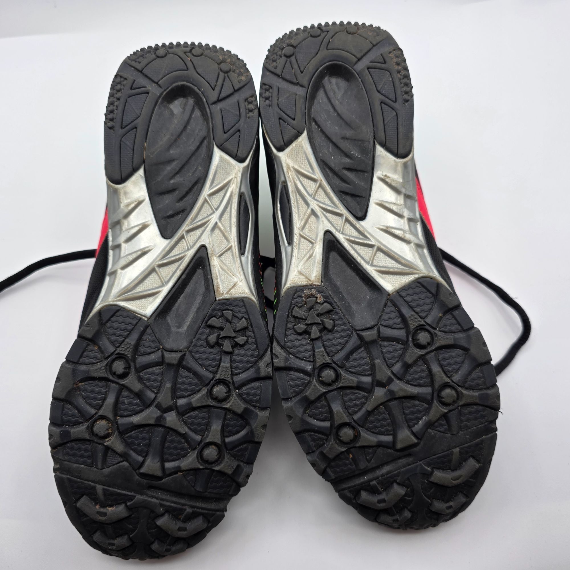 Asics Asics Lazerbeam SH Womens Size 5.5 Black Athletic Sample Sho Size US 5.5 / IT 35.5 - 7 Thumbnail