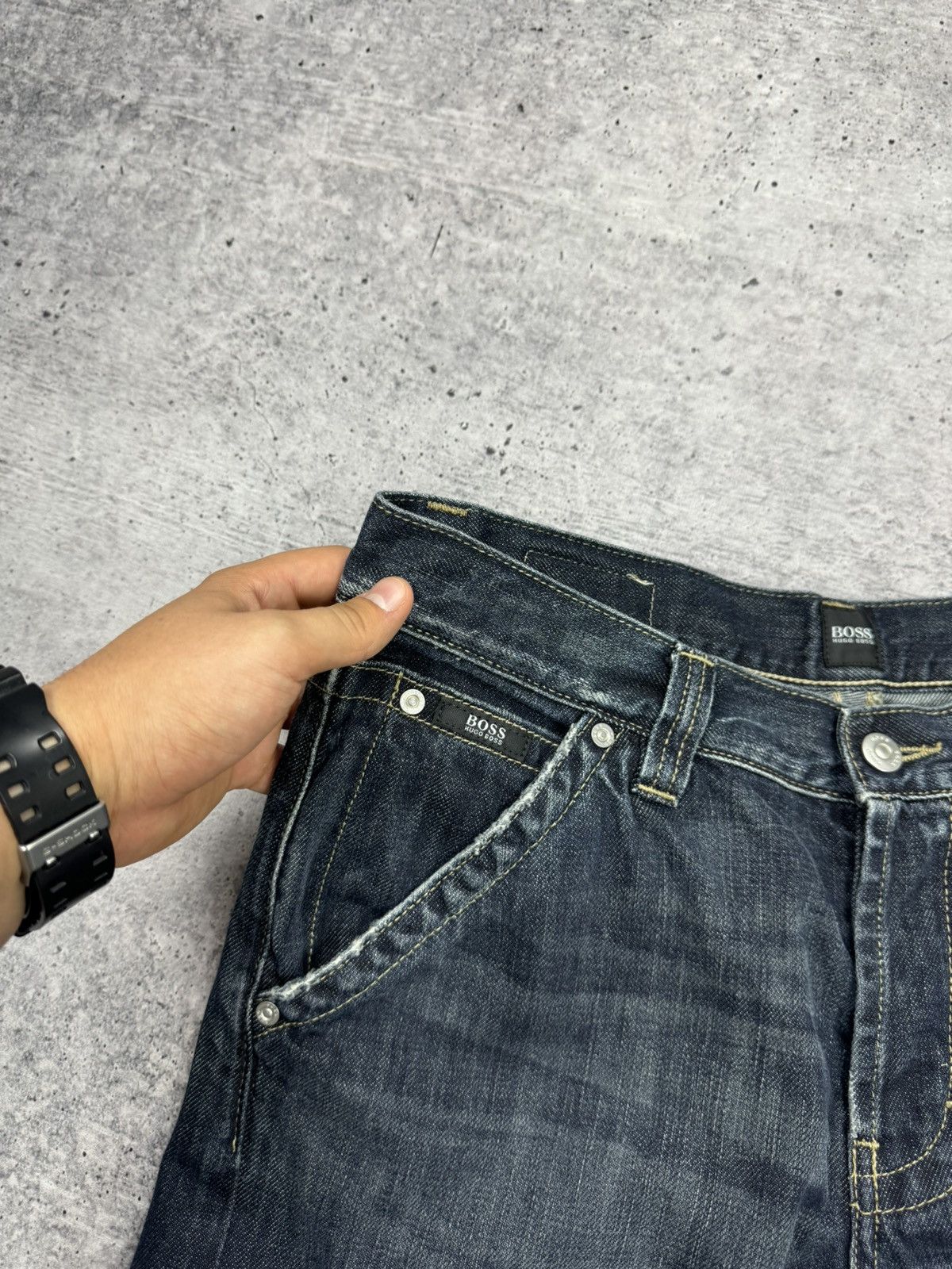 Hugo Boss × Vintage Vintage Y2K Style Hugo Boss Button Pockets Archive Jeans Size US 33 - 10 Thumbnail