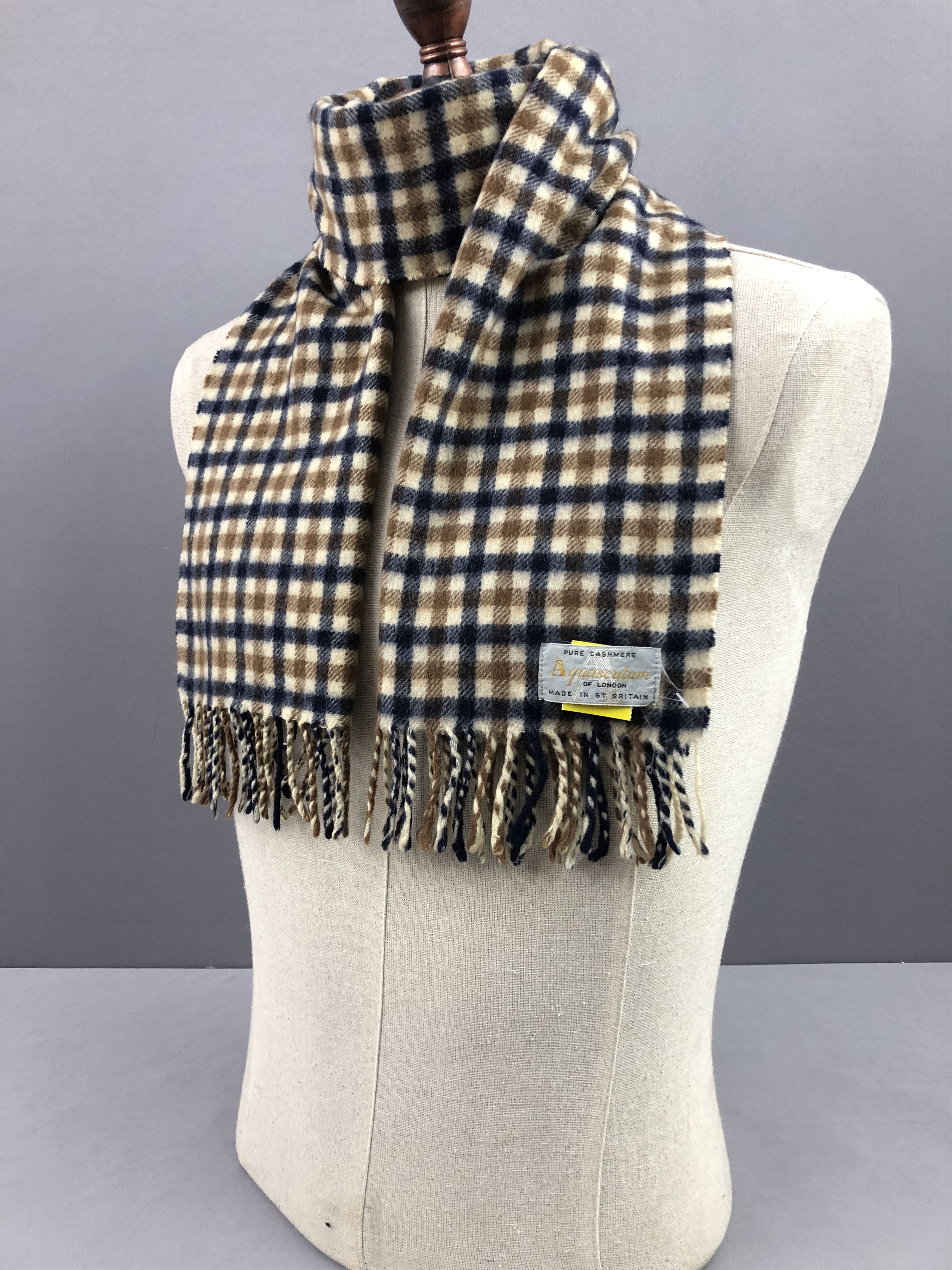 Aquascutum Vintage Aquascutum Cashmere Scarf / Muffler / Neckwear Size ONE SIZE - 2 Thumbnail