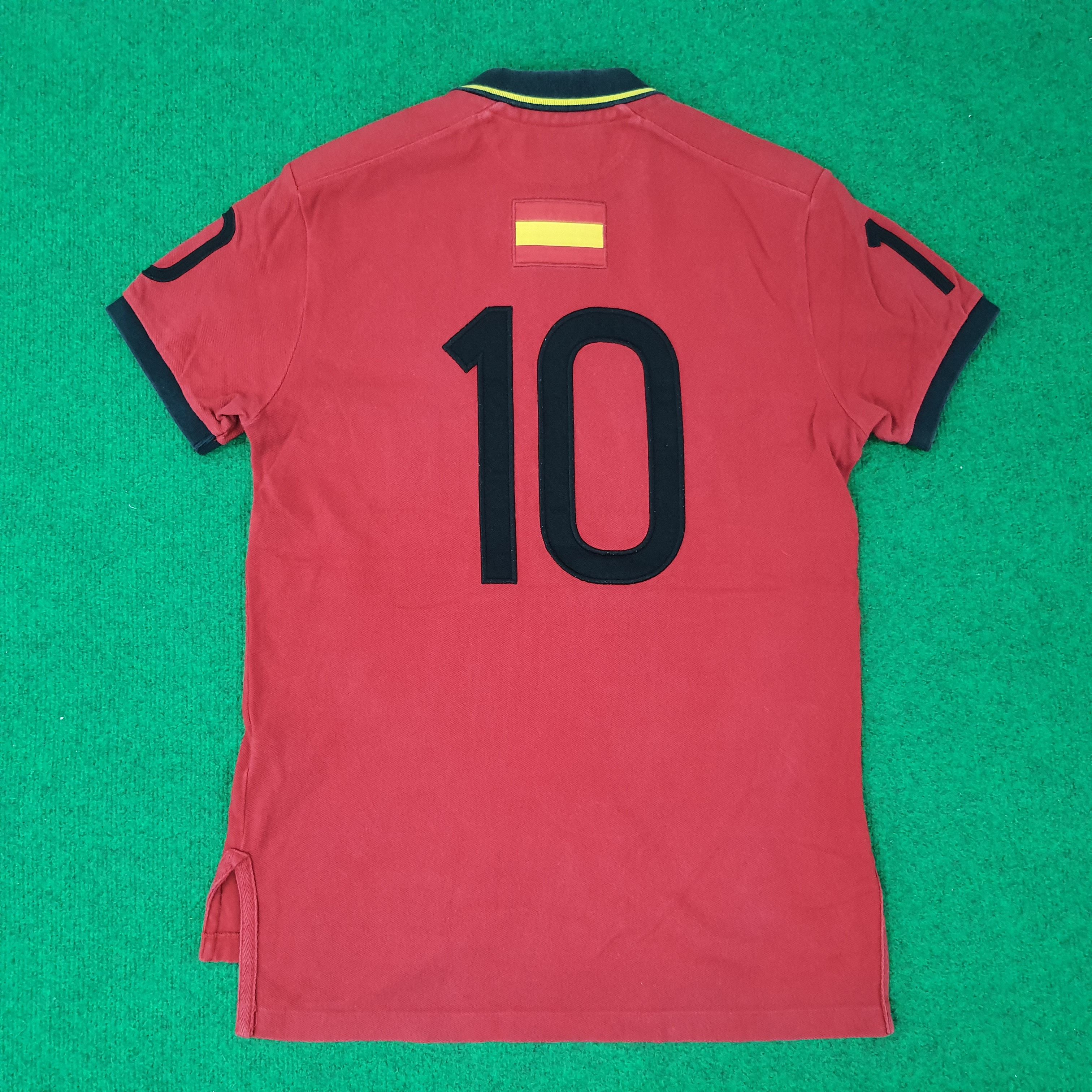 Polo Ralph Lauren Vintage Polo Ralph Lauren Spain Polo Shirt C259N21 Size US M / EU 48-50 / 2 - 3 Thumbnail
