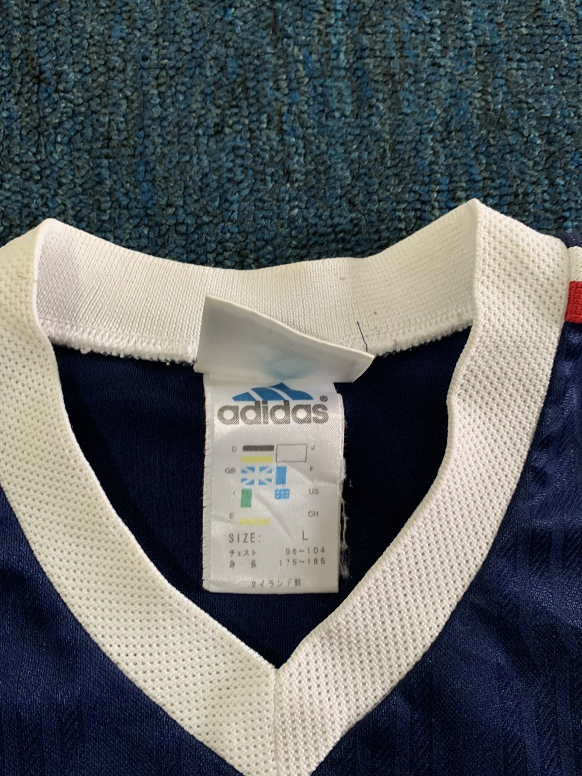 Adidas Vtg Jersey Adidas Size US M / EU 48-50 / 2 - 7 Thumbnail