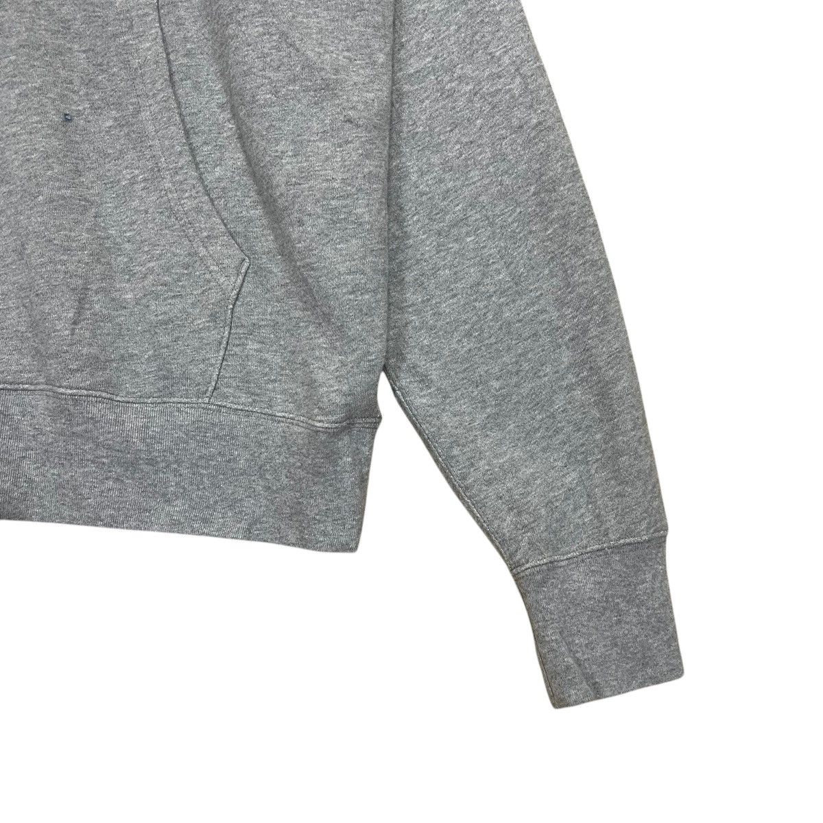 Uniqlo Gen Hosnino Big Logo Pullover Hoodie Size US L / EU 52-54 / 3 - 9 Thumbnail