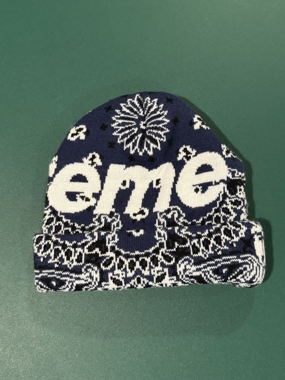 Supreme Big Logo Beanie Navy Bandana FW24 Size ONE SIZE - 2 Thumbnail