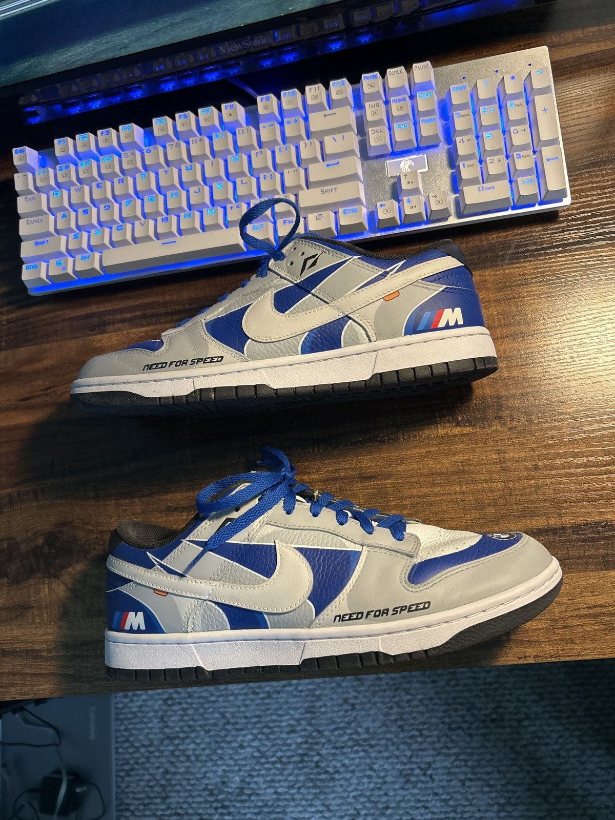 BMW Nike • NFS BMW • Dunk Low Size US 10.5 / EU 43-44 - 5 Thumbnail
