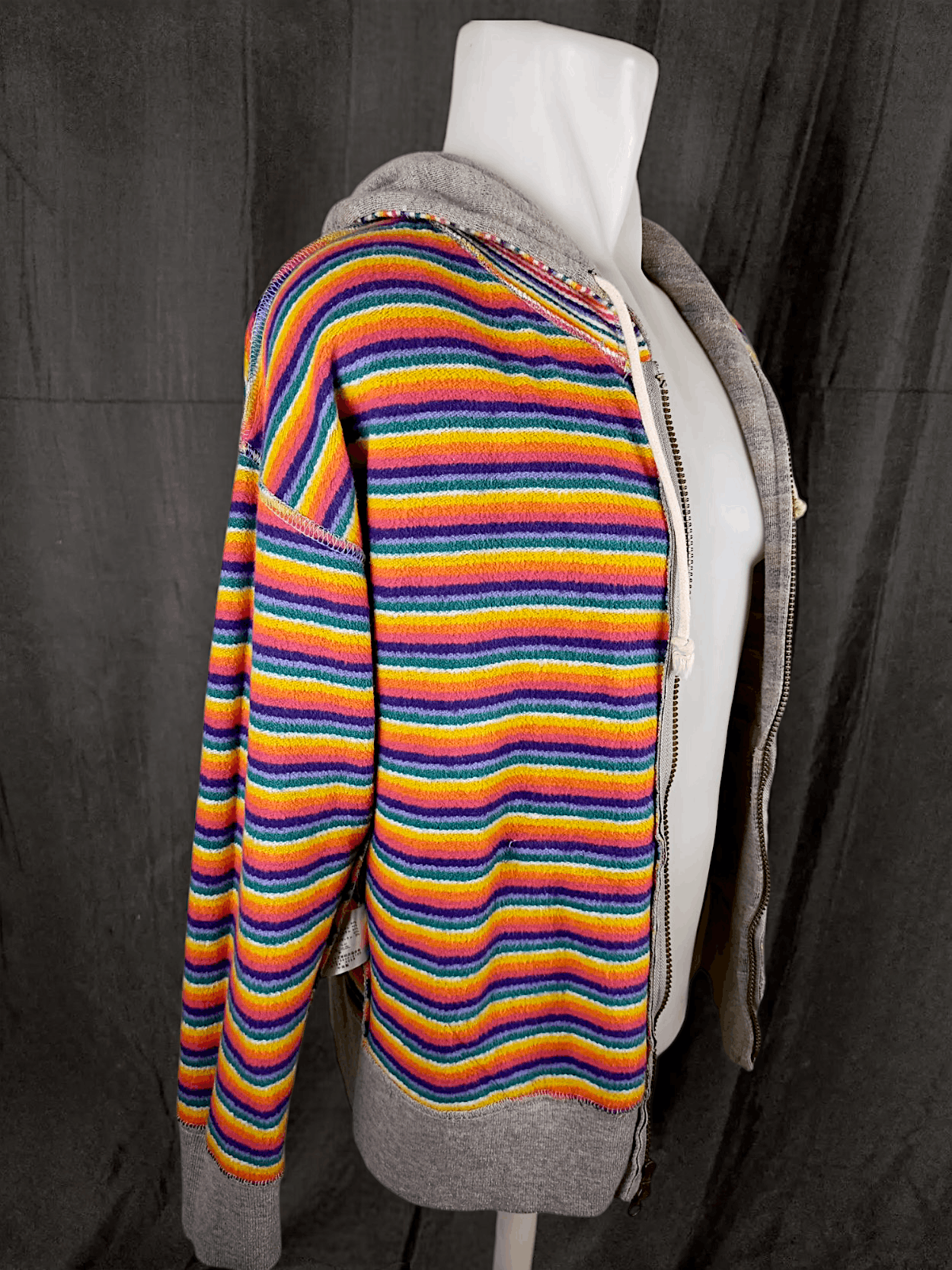 If Six Was Nine × Japanese Brand Vintage & Relax UNDER WRAPS Striped Rainbow Zipper Hoodie Size US M / EU 48-50 / 2 - 24 Thumbnail