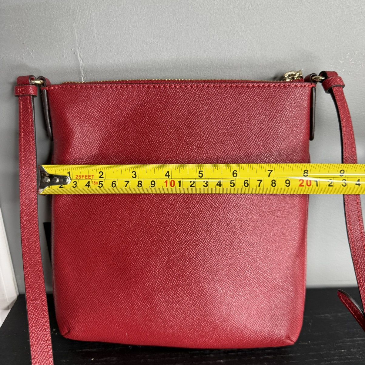 Coach Coach Red Leather Crossbody with Gold Hardware Size ONE SIZE - 10 Thumbnail
