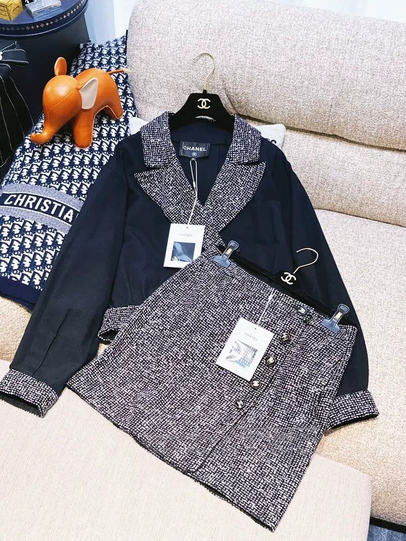 Chanel Chanel 23P mixed colour woven lapel black linen jacket Size XS / US 0-2 / IT 36-38 - 1 Thumbnail