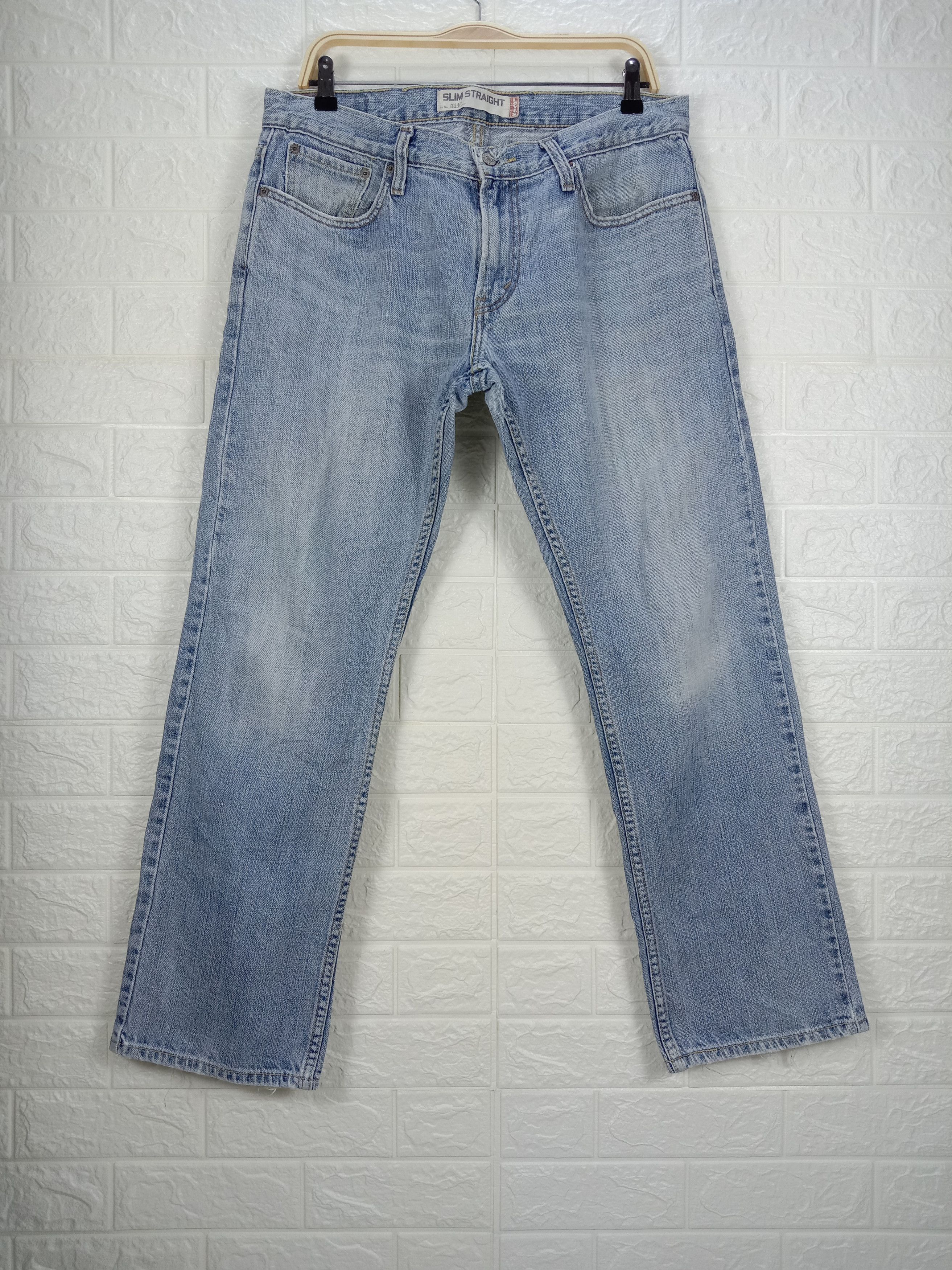 Levi's Vintage Levi's 514 Jeans Light Wash Slim Straight Denim Size US 34 / EU 50 - 1 Thumbnail