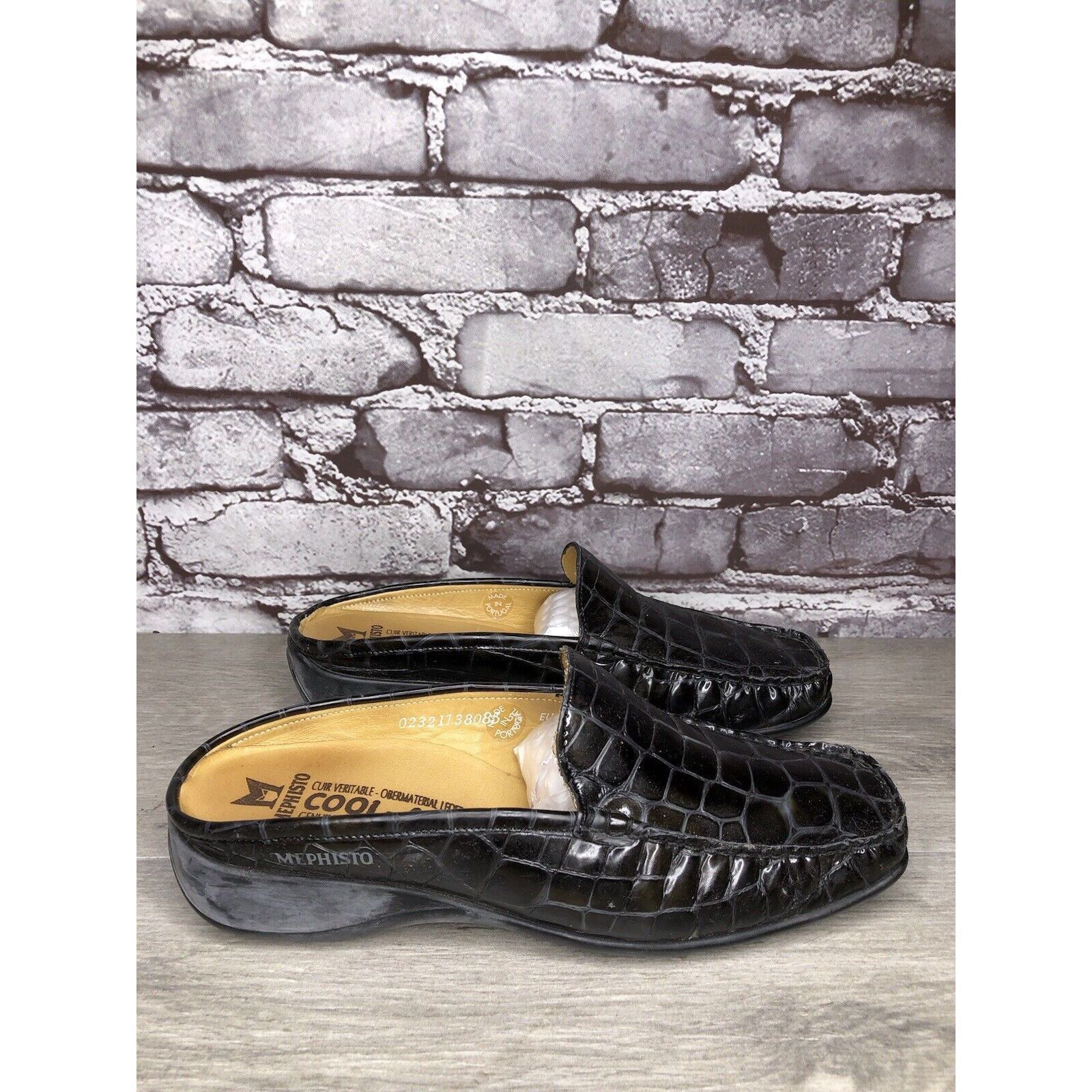 Mephisto Mephisto Black Patent Leather Crocometal Croc Print Mules Sh Size US 8 / IT 38 - 12 Thumbnail