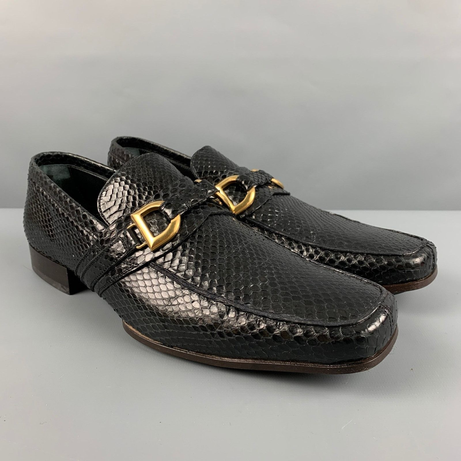 Dolce & Gabbana DOLCE & GABBANA Black Textured Leather Slip On Loafers Size US 7 / EU 40 - 1 Thumbnail