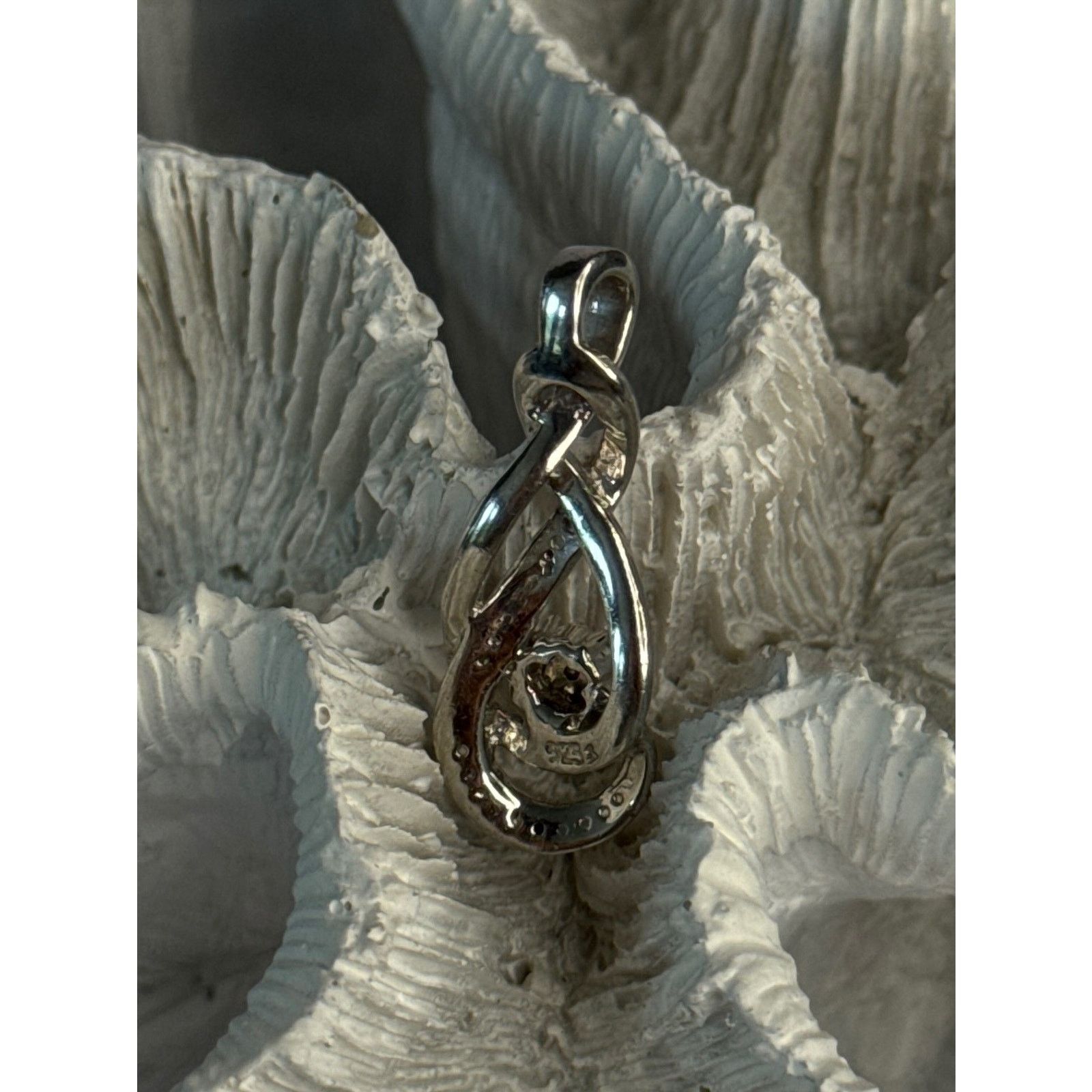 Jewelry ELEGANT 925 STERLING SILVER DIAMONDS PENDANT Size ONE SIZE - 4 Thumbnail