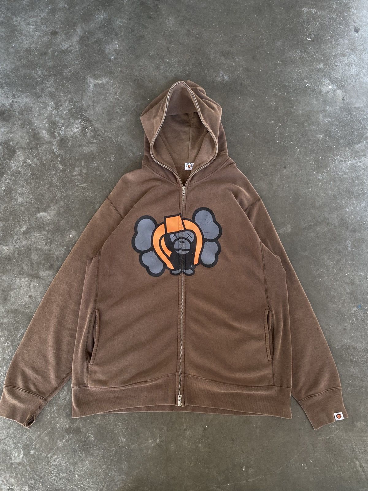 Bape × Kaws Bape x Kaws Soldier Brown Full Zip Hoodie Size US L / EU 52-54 / 3 - 1 Thumbnail