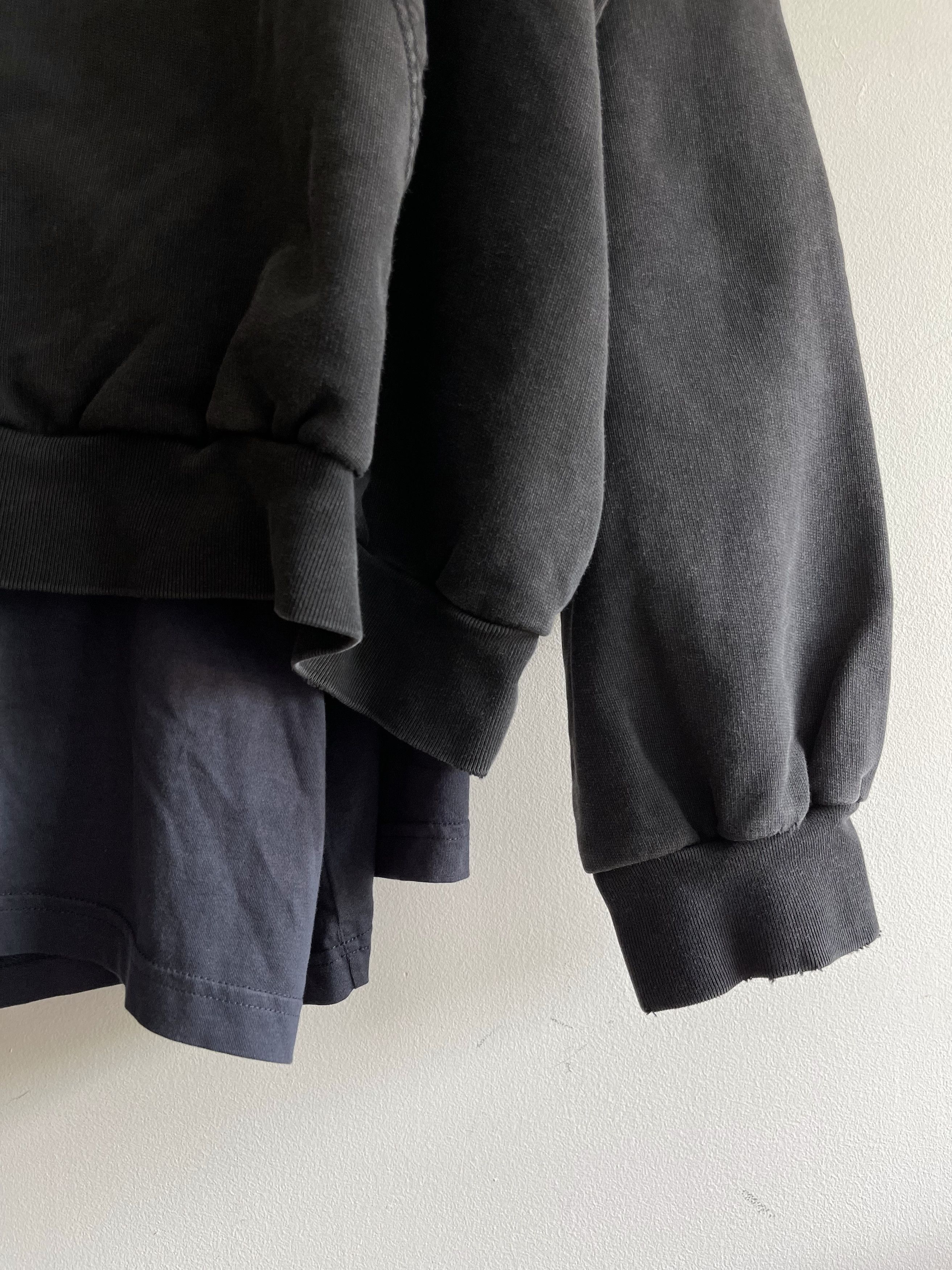 Balenciaga New Apple Be Different Layered Hoodie Rare Size (5) XXL Size US XXL / EU 58 / 5 - 6 Thumbnail