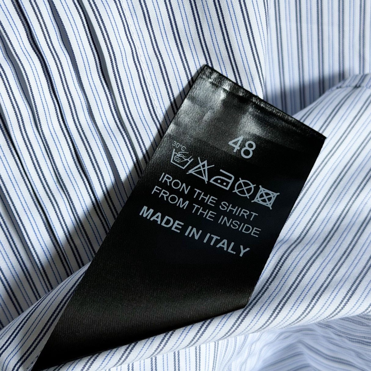 Raf Simons Raf Simons SS19 “Pierced Man” Button Up Pin Stripe Shirt Size US XL / EU 56 / 4 - 7 Thumbnail