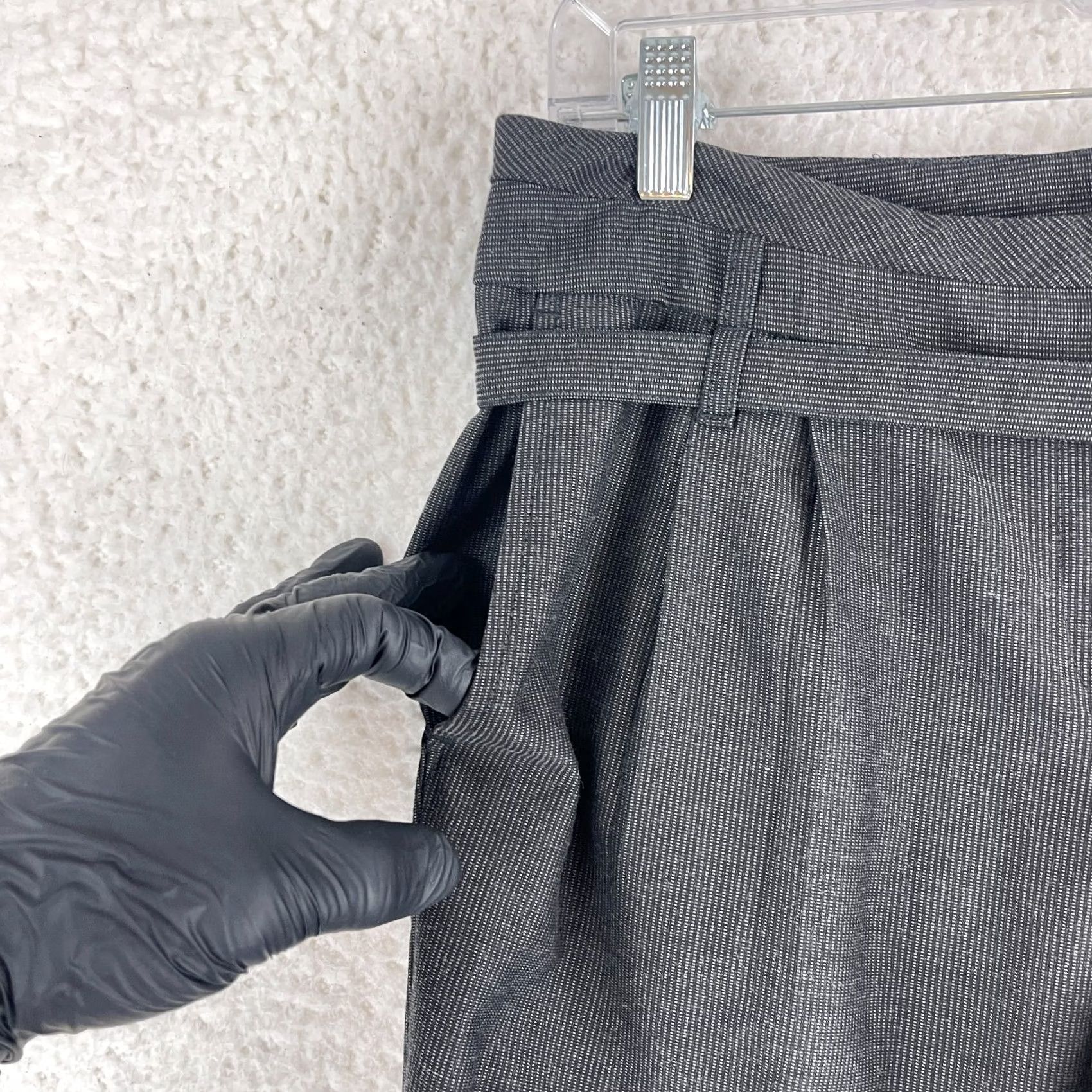 Ann Taylor Ann Taylor LOFT Marisa Pants Womens Size 8 Black Cropped Mid-Rise Pleated Belted Size 30" / US 8 / IT 44 - 4 Thumbnail