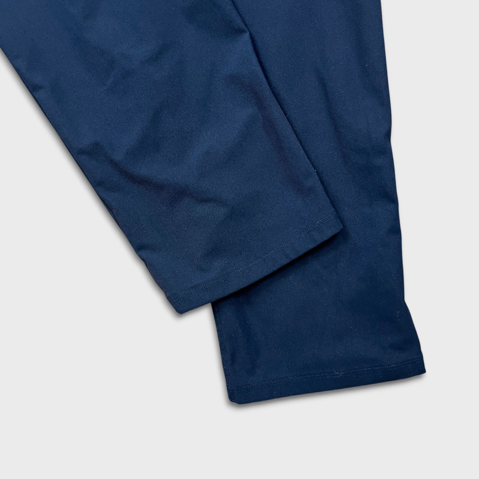 Lululemon Lululemon ABC Pant Slim Warpstreme 32x36 Casual Trousers Size US 36 / EU 52 - 9 Thumbnail