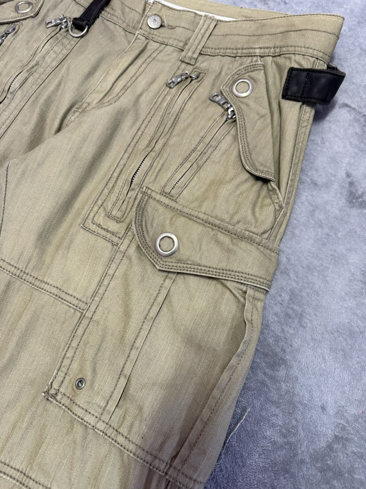 Tornado Mart Tornado Mart Panelling Utility Tactical Cargo Flared Pants Size US 32 / EU 48 - 8 Thumbnail