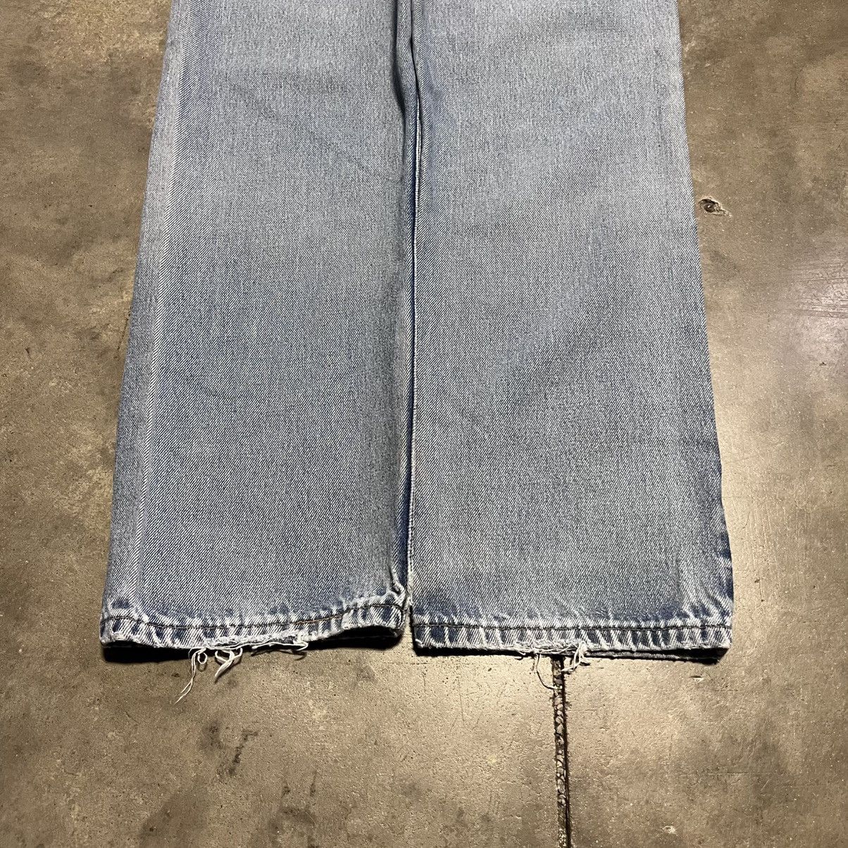 Levi's Vintage Levis 505 Regular Fit Straight Leg Denim Jeans Faded Size US 34 / EU 50 - 9 Thumbnail