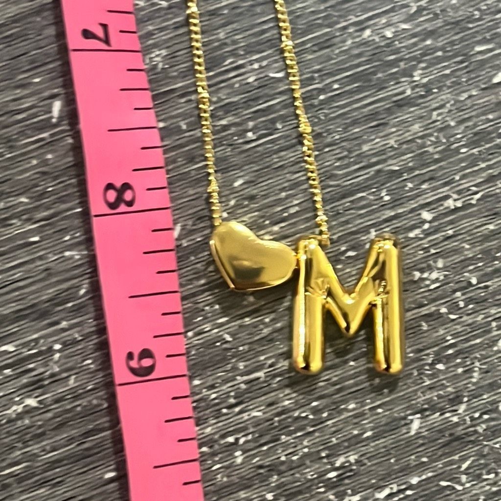 Other Yosommk Gold M Initial Heart Pendant Fashion Necklace New in Size ONE SIZE - 7 Thumbnail
