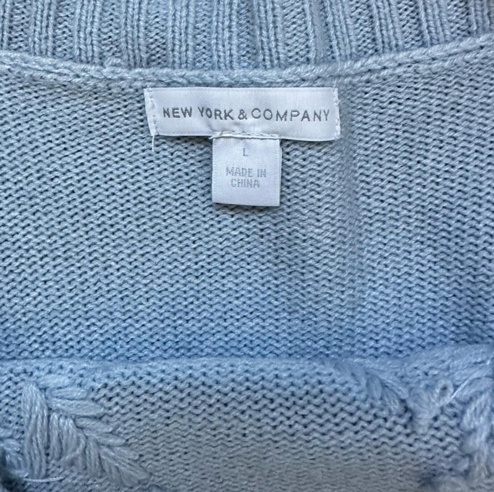 Other New York & Company Sweater Knit Snowflake Beaded Light Blue Size L / US 10 / IT 46 - 2 Thumbnail