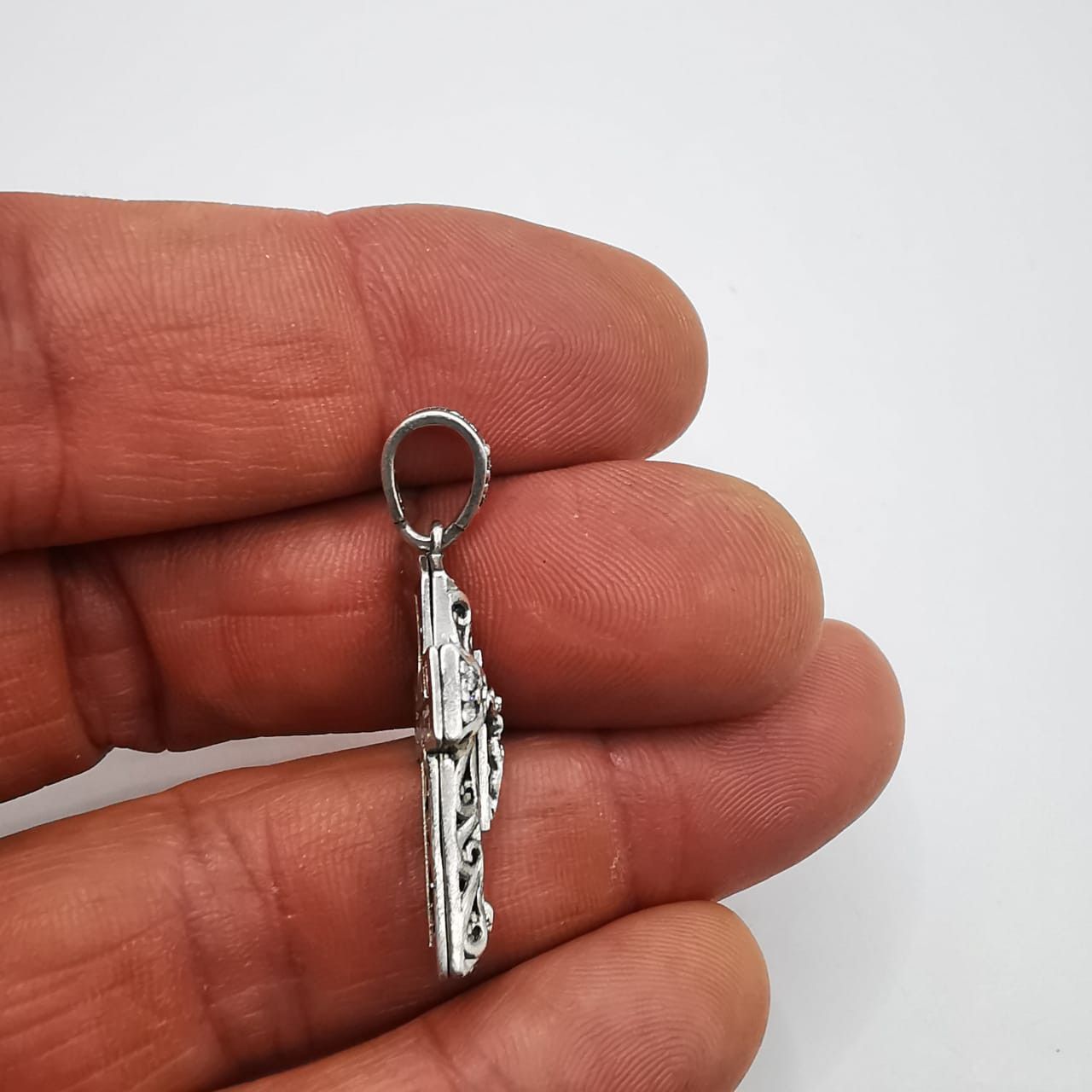 Sterling Silver Vintage Elegant Cross Pendant made of 925 Silver 4,41g Size ONE SIZE - 3 Thumbnail