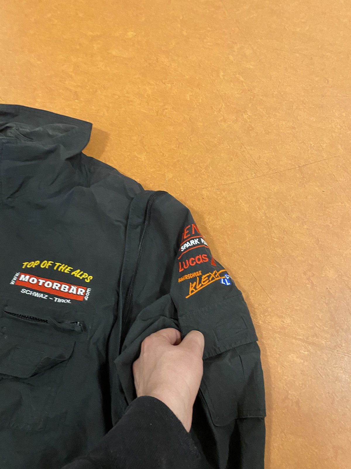 Vintage Nylon Racing Jacket 2in1 Jacket BMW F1 Motorsport streatwear Size US XL / EU 56 / 4 - 5 Thumbnail