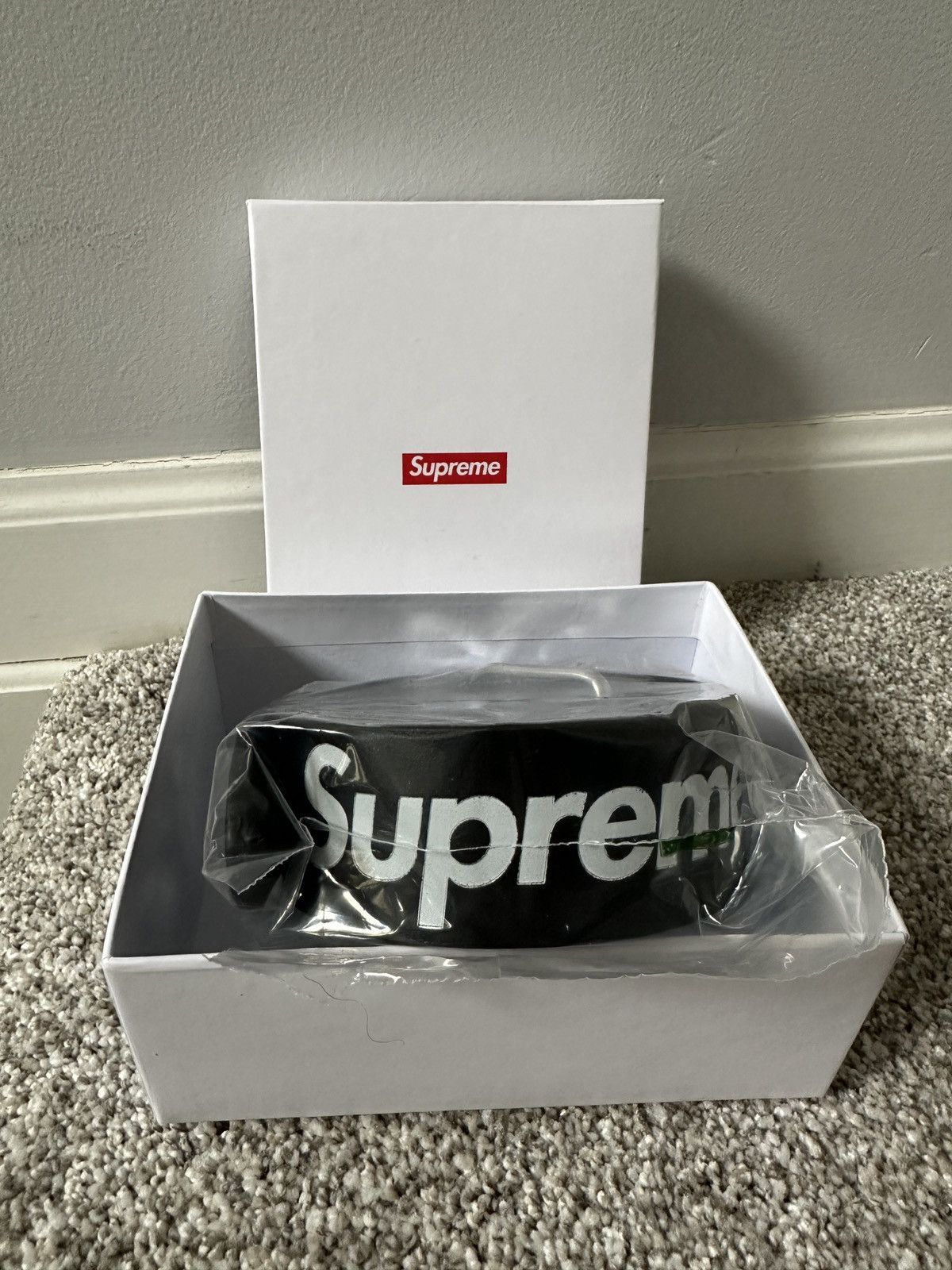 Supreme Supreme Repeat Leather Belt Red S/M | Grailed