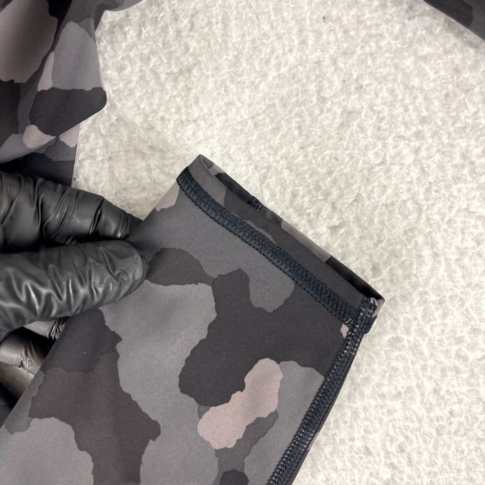 Athleta Athleta Leggings Womens XXS Black Lightning Camo 7/8 Tights Yoga Pull On Size 24" / US 00 / IT 34 - 6 Thumbnail