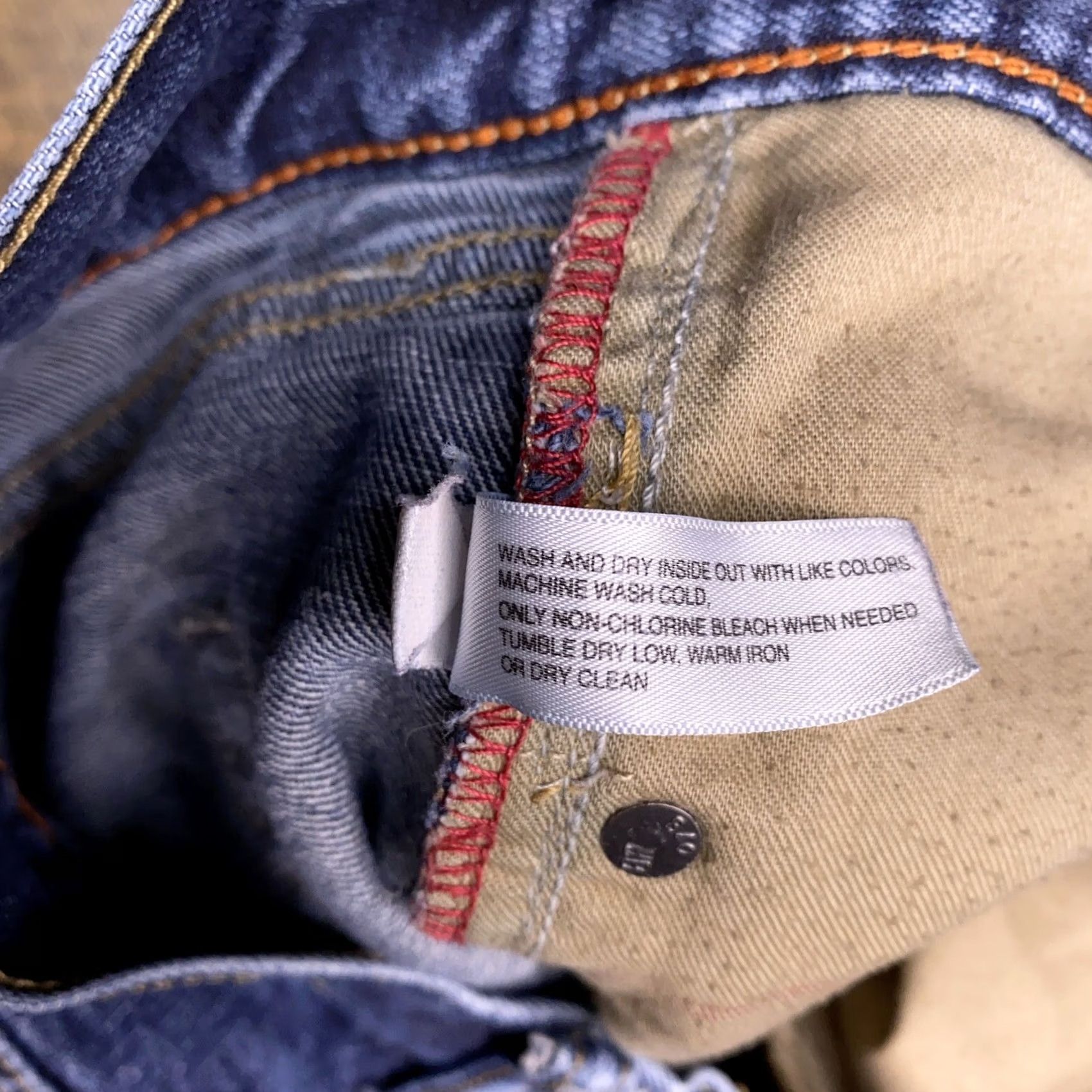 Banana Republic Banana Republic Jeans Mens 34x31 Straight Regular Denim Blue 5-Pocket Modern Mid Rise Belt Loops Pocket Buttons Vintage No Size US 34 / EU 50 - 7 Thumbnail