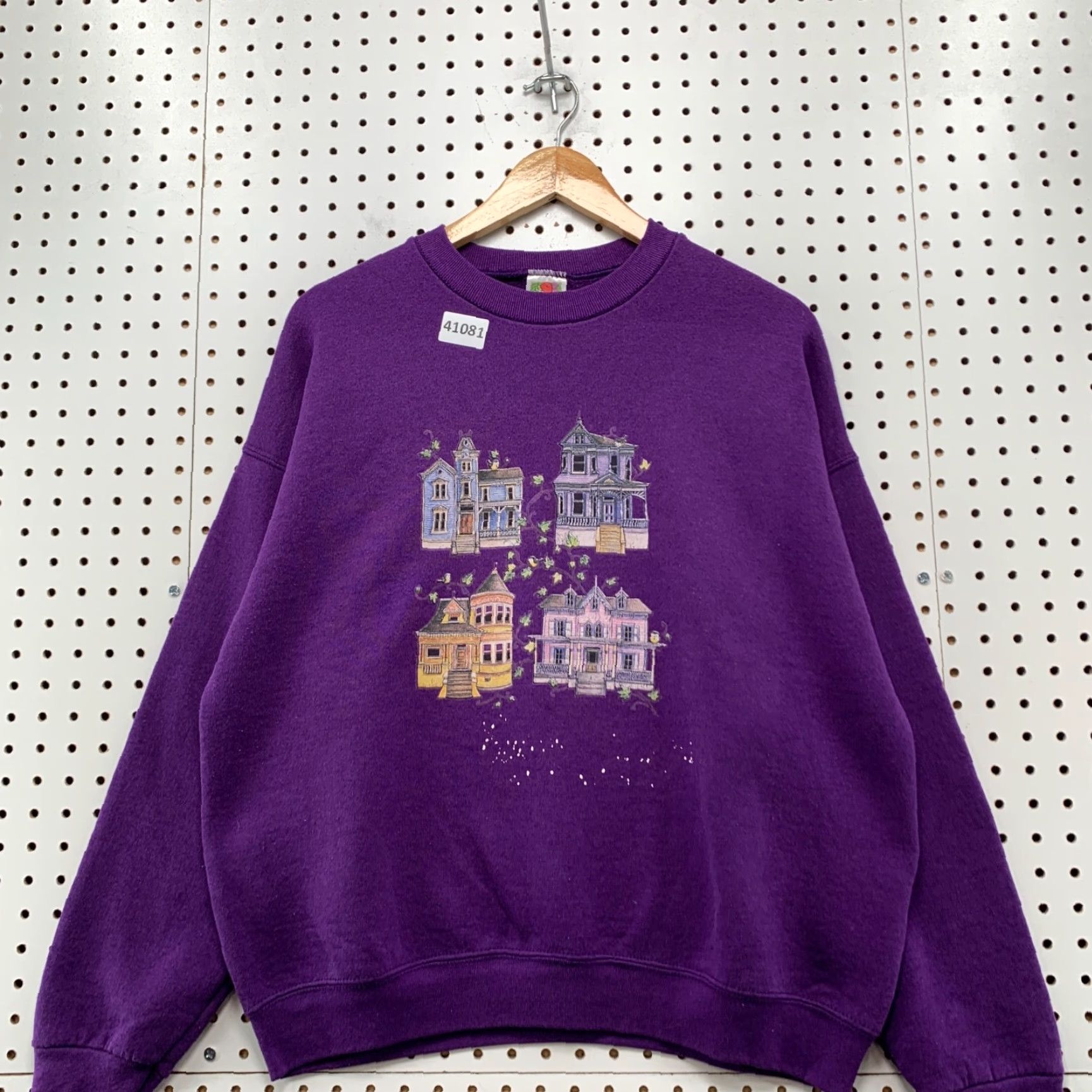 Fruit Of The Loom VINTAGE Fruit of the Loom Graphic Print Crewneck Sweatshirt Adult Large Purple 90s USA Mens Size US L / EU 52-54 / 3 - 4 Thumbnail