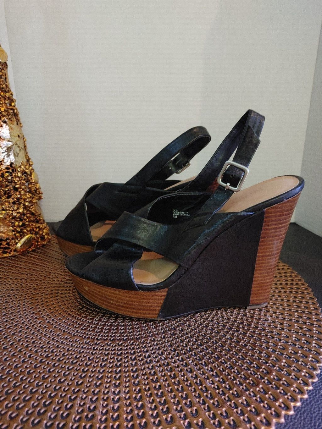 Other Charles by Charles David Artist Wedge Heels Size 9M Size US 9 / IT 39 - 2 Thumbnail