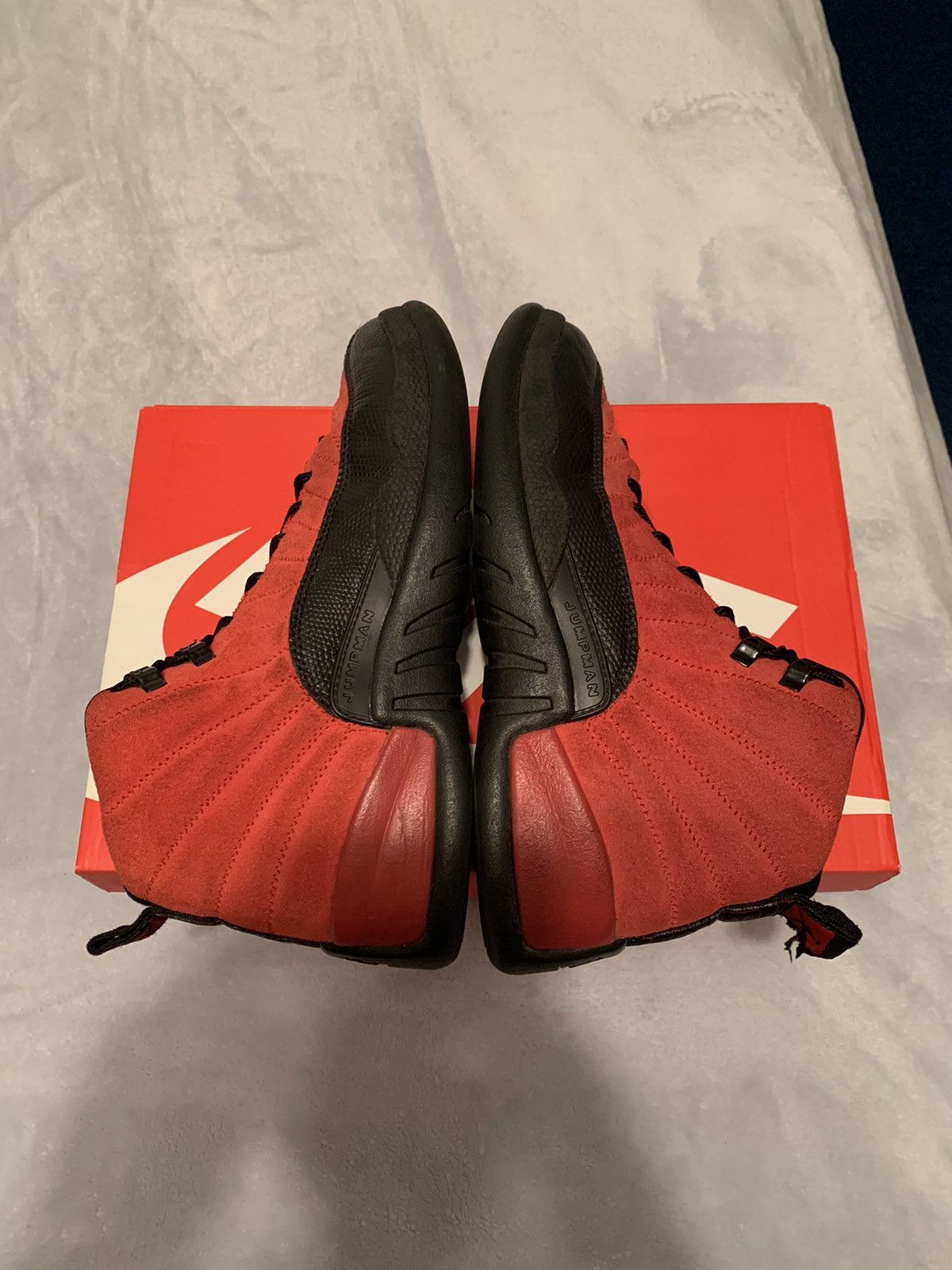 Jordan Brand Jordan 12 Retro Reverse Flu Game 2020 Size 9 Size US 9 / EU 42 - 3 Thumbnail