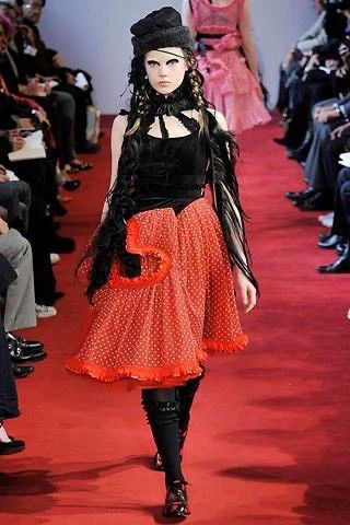 Comme Des Garcons size S Lace Heart Skirt