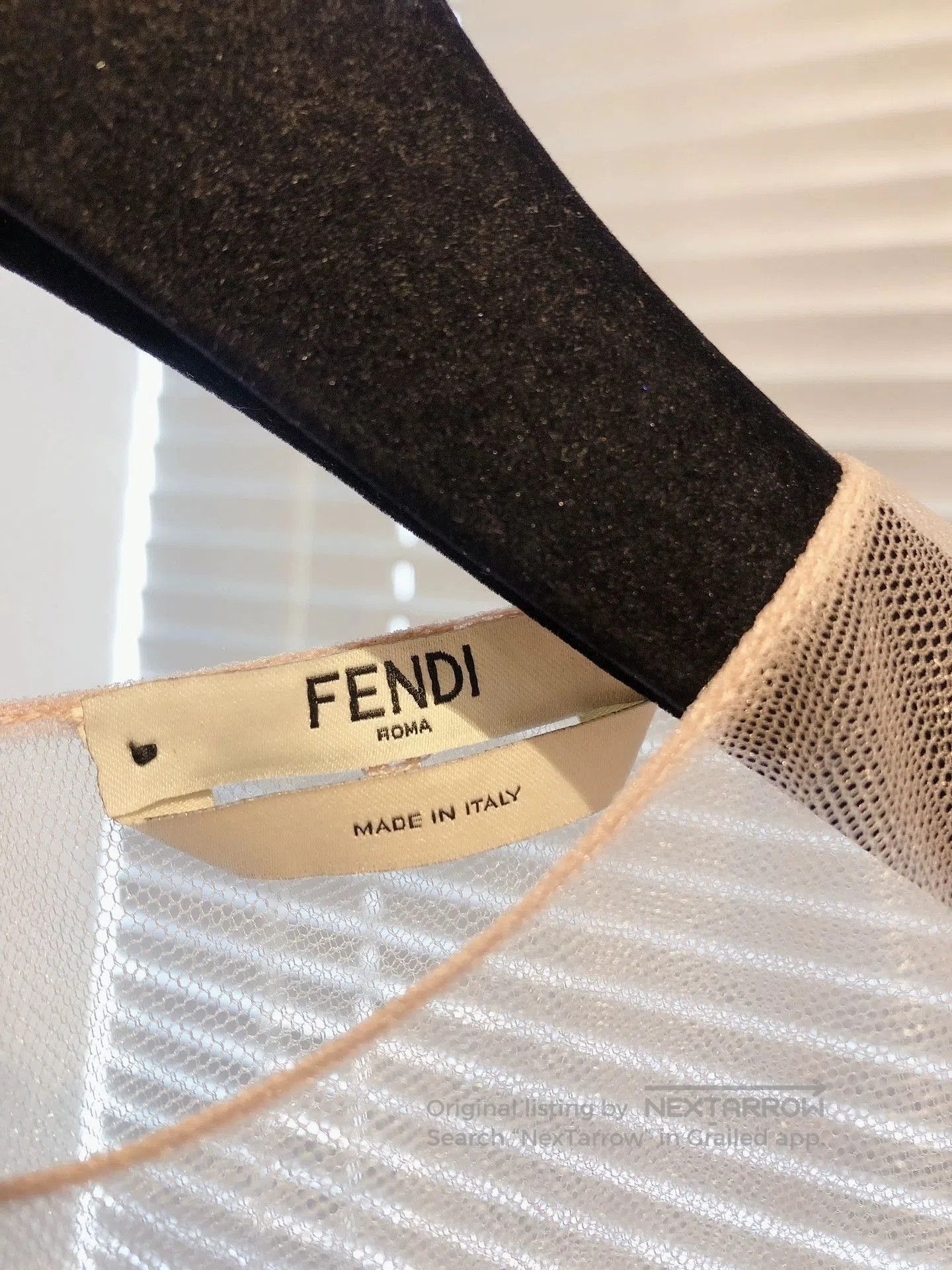 Fendi FENDI Blue Silk Panel Lantern Sleeve Top. Size US S / EU 44-46 / 1 - 6 Thumbnail