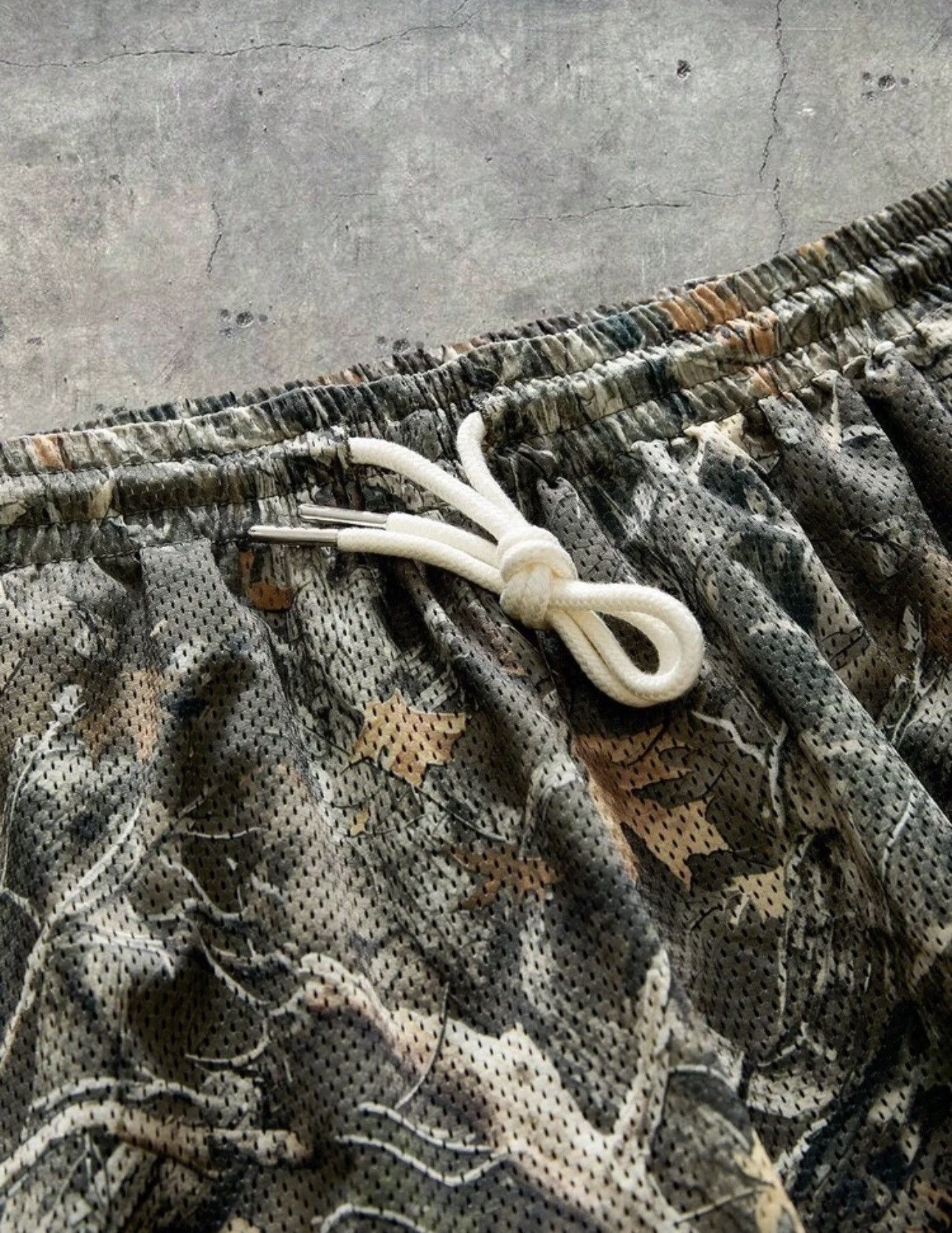 Other Urban Outfitters Camouflage Shorts with Drawstring Size US 29 - 3 Thumbnail